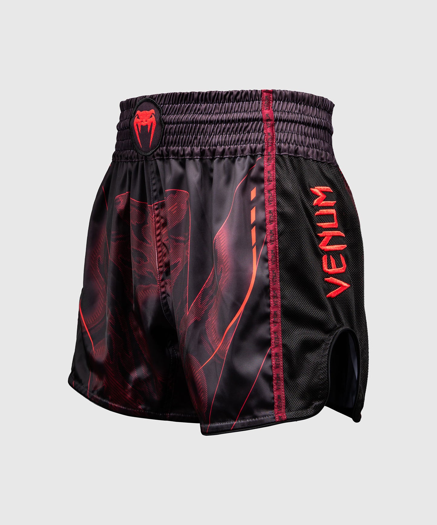 Venum Spectre Short de Muay Thai – Negro/Rojo