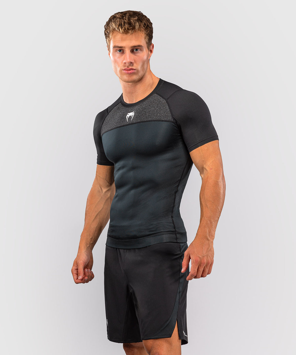 Rashguard manches courtes Venum G-Fit Scale - Noir