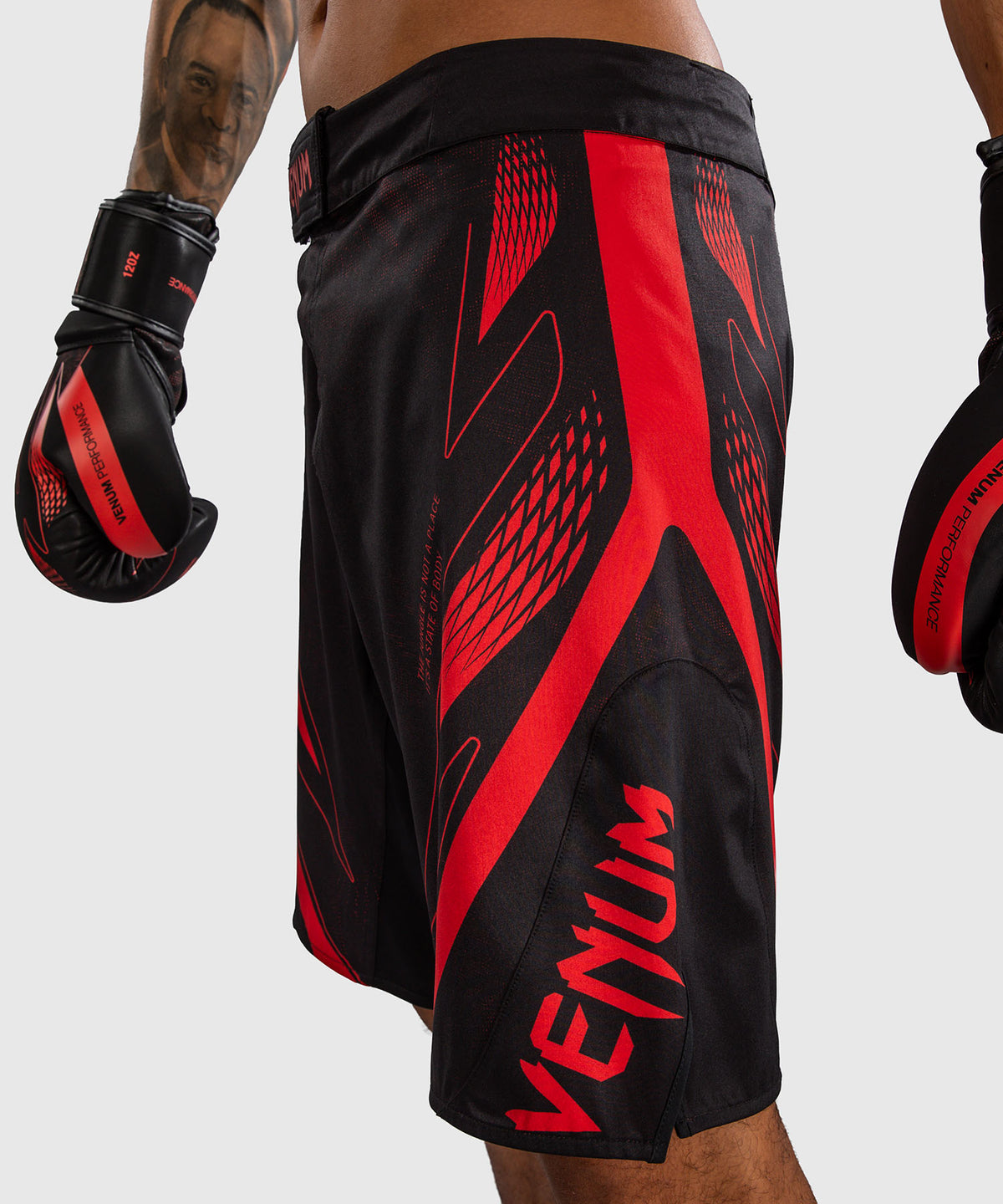 Venum Amazonia Reborn Pantaloncini da MMA - Nero/Rosso