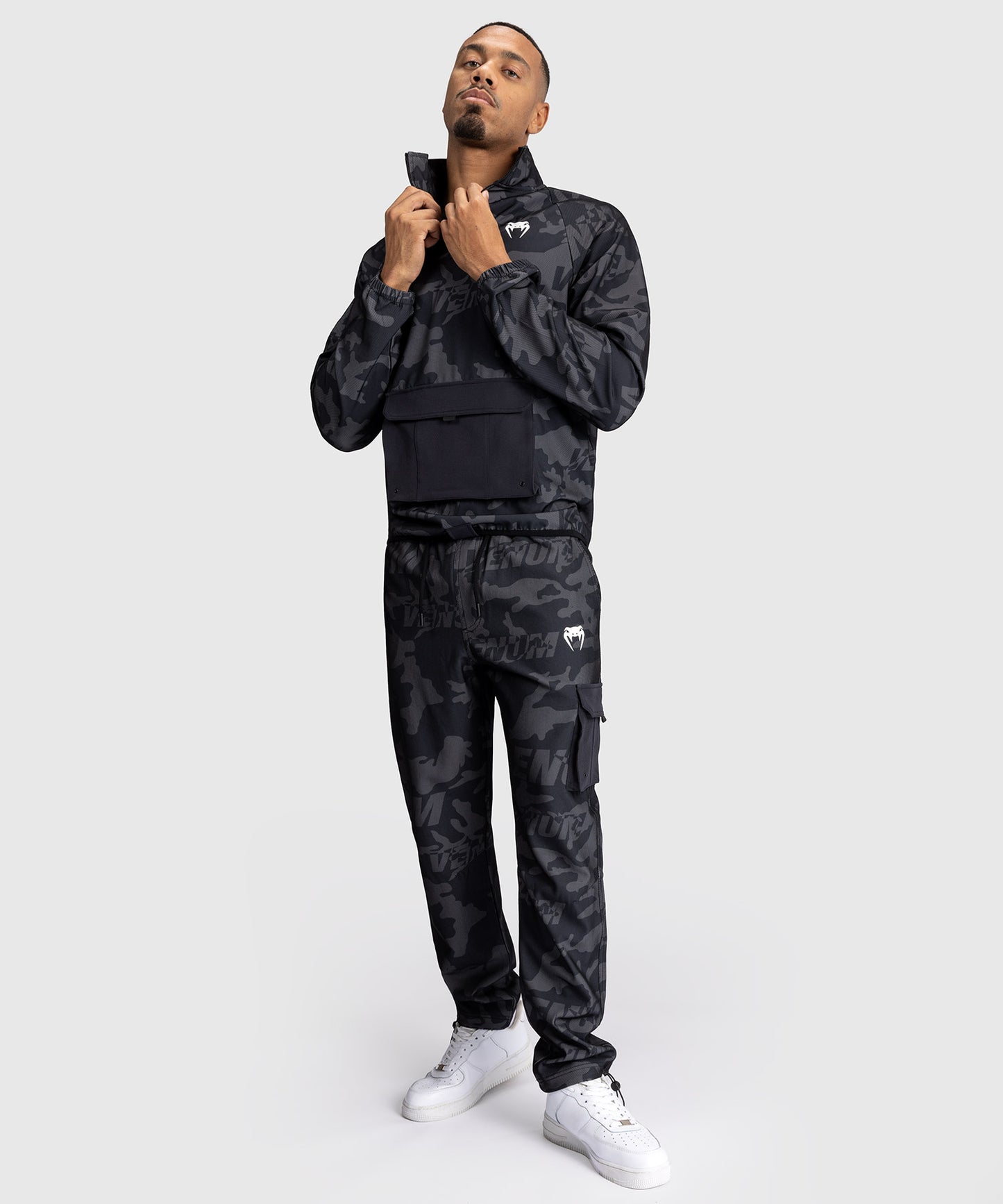 Venum Trooper Herren Trainingsjacke - Schwarz/Dunkelkohle