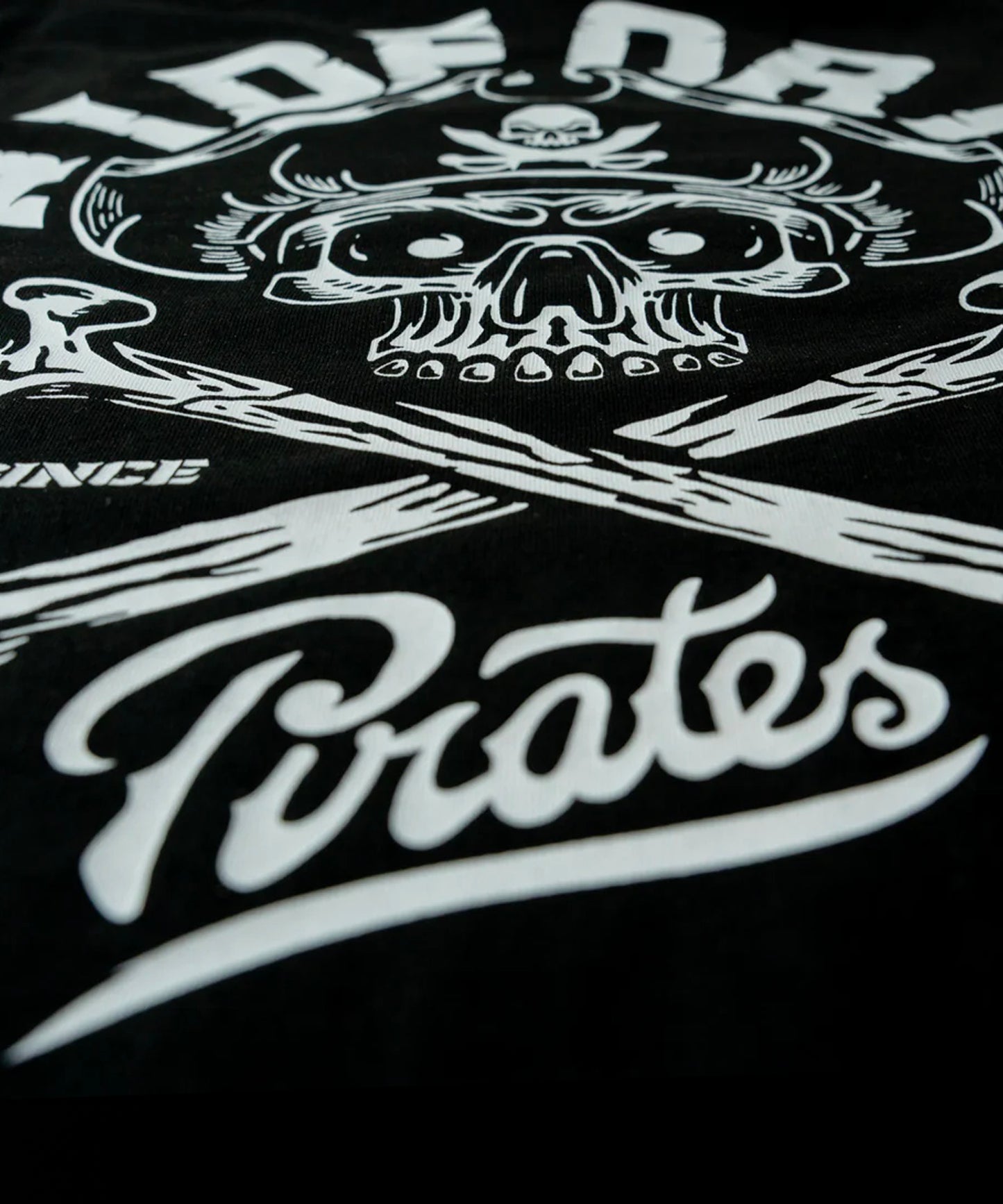 Pride Or Die Pirate V.2 Trainings-T-Shirt - Schwarz