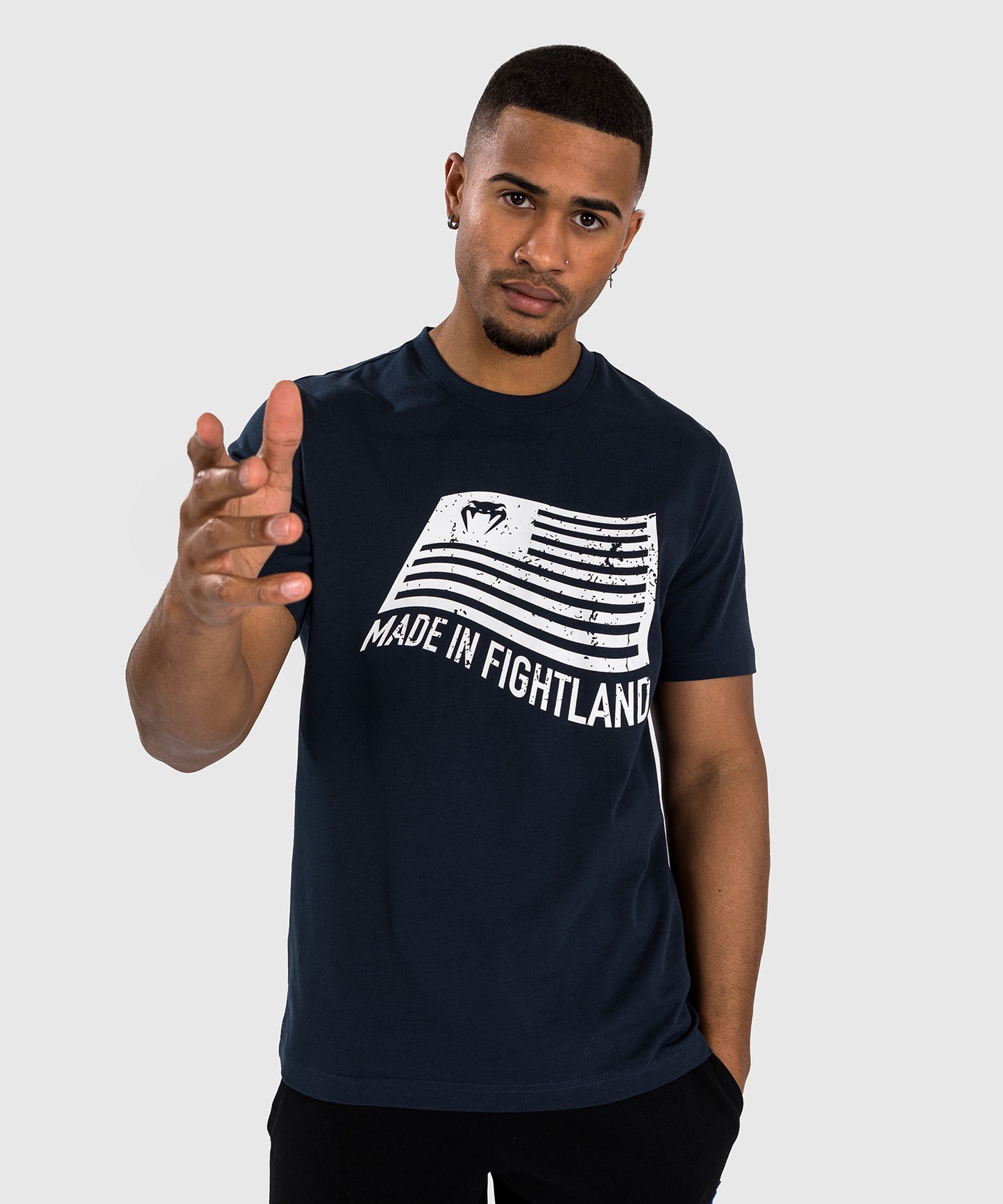 T-Shirt Venum Made in Fightland - Bleu marine/blanc