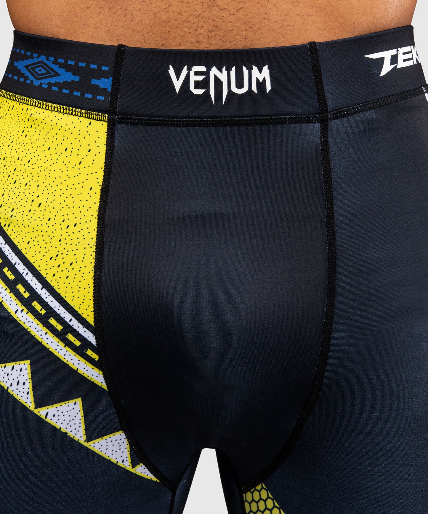 Venum x TEKKEN 8 Mallas King - Negro/Amarillo