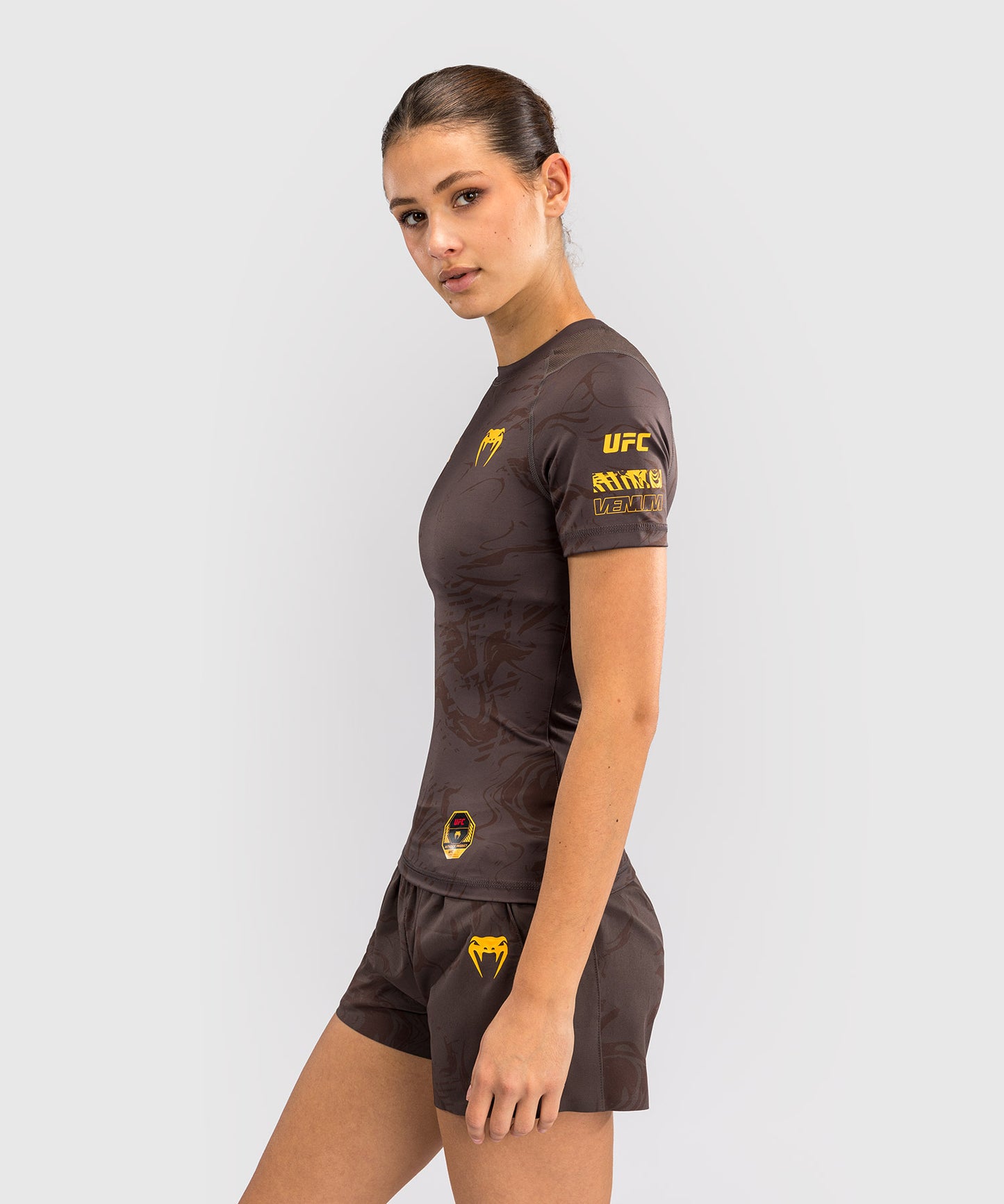 Rashguard Performance à Manches Courtes pour Femmes UFC Fusion by Venum Fight Week - Marron Terrestre