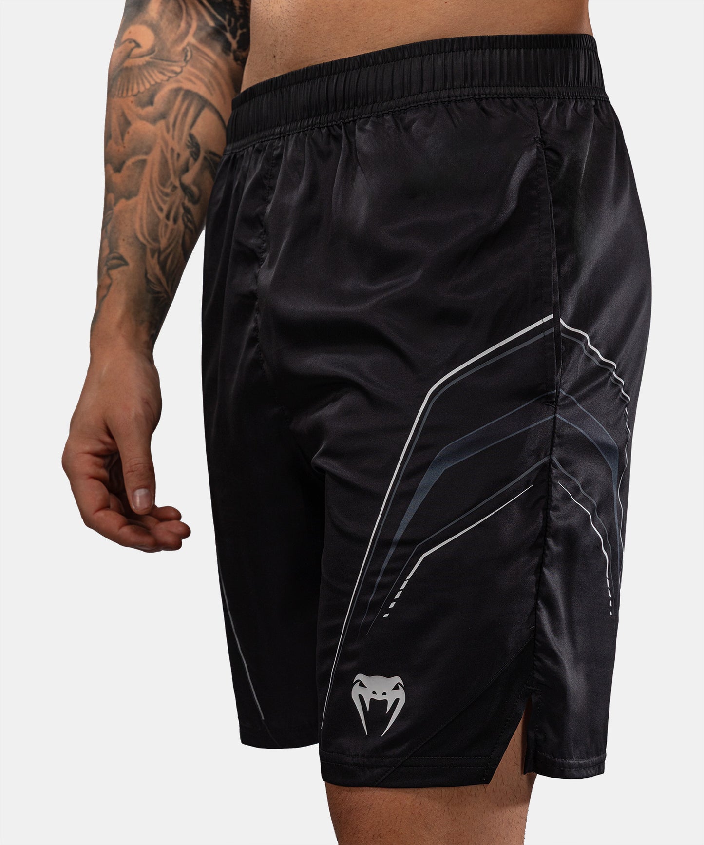 Pantaloncini da Allenamento Venum Streamline – Nero/Bianco