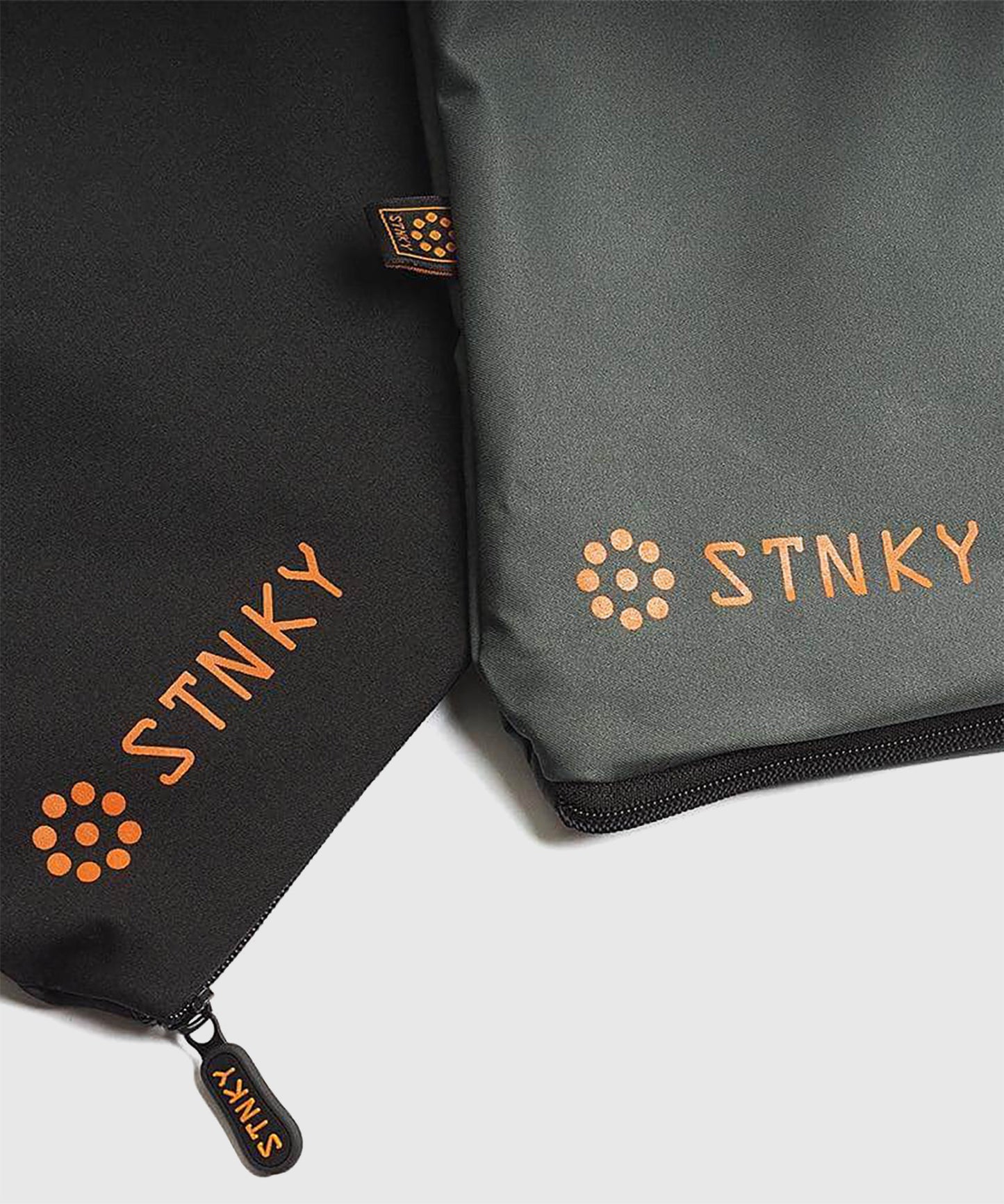 Stnky 13L Pouch - Black