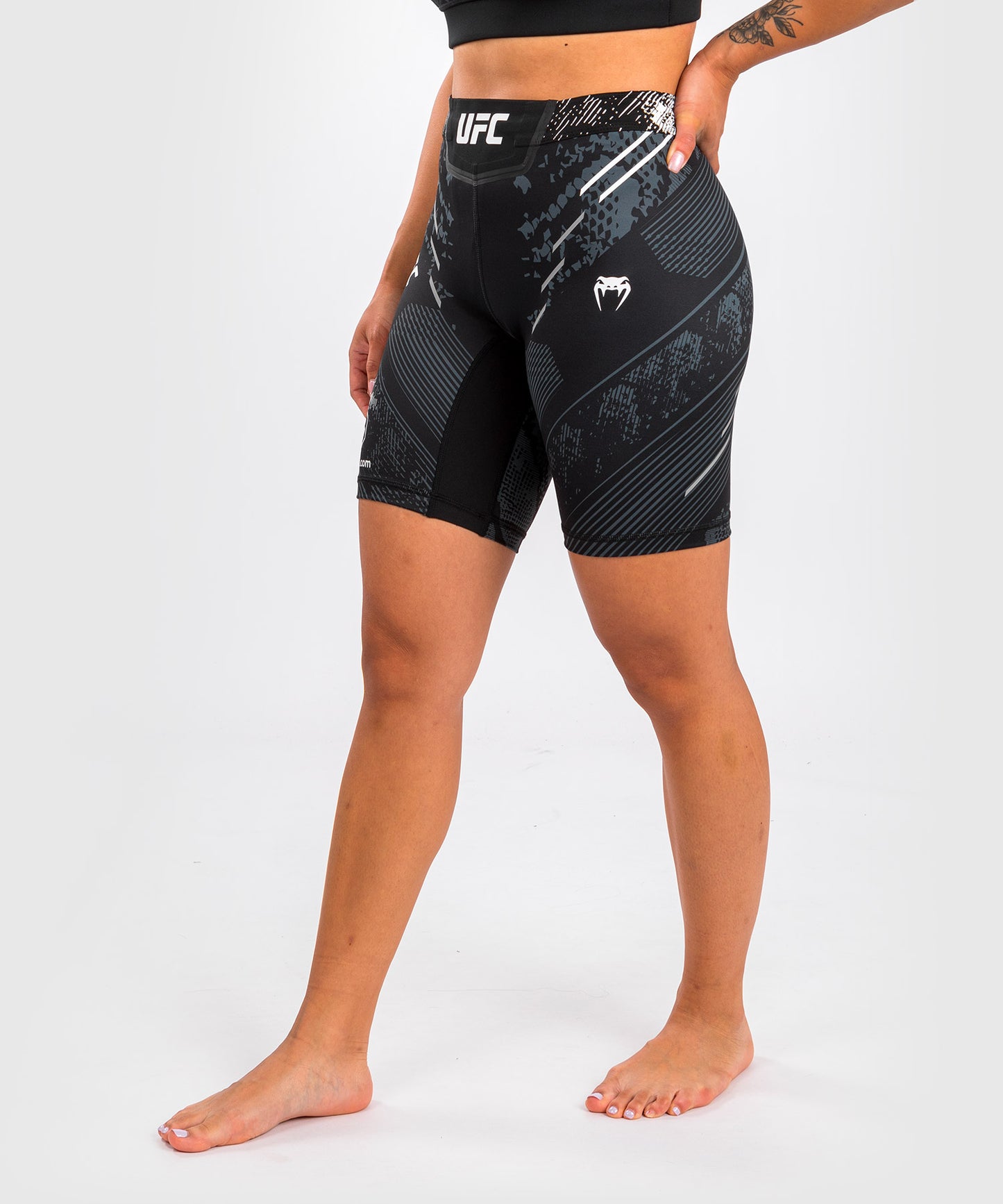 Short de compression Long Fit pour Femmes UFC Adrenaline by Venum Authentic Fight Night - Noir