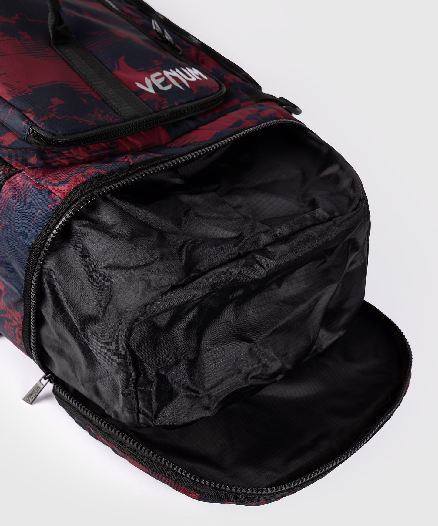 UFC Zenith by Venum Authentic Fight Week Bolsa de deporte - Burdeos (48L)
