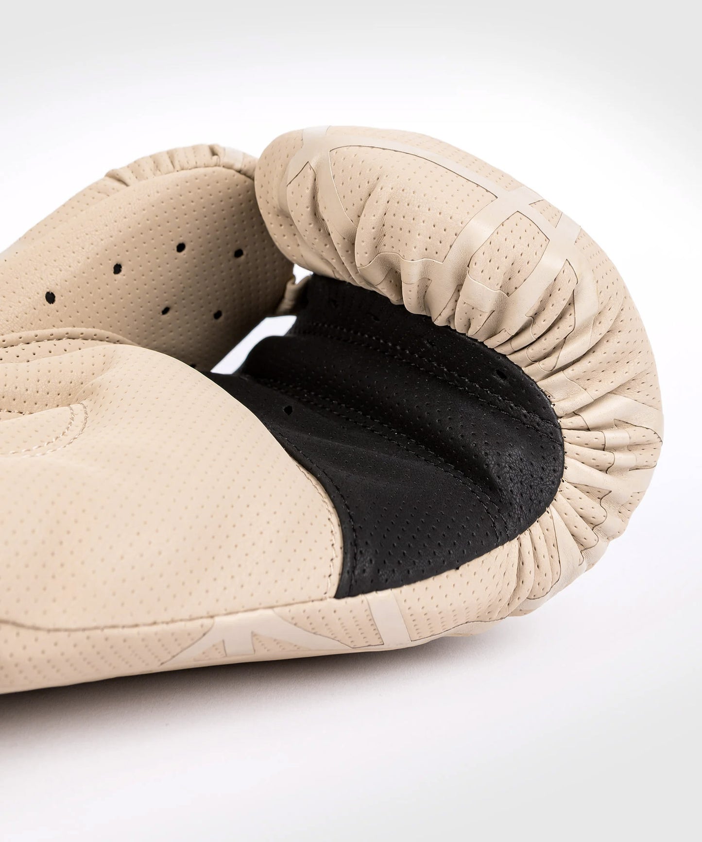Gants de boxe Venum Tecmo 2.0 - Beige