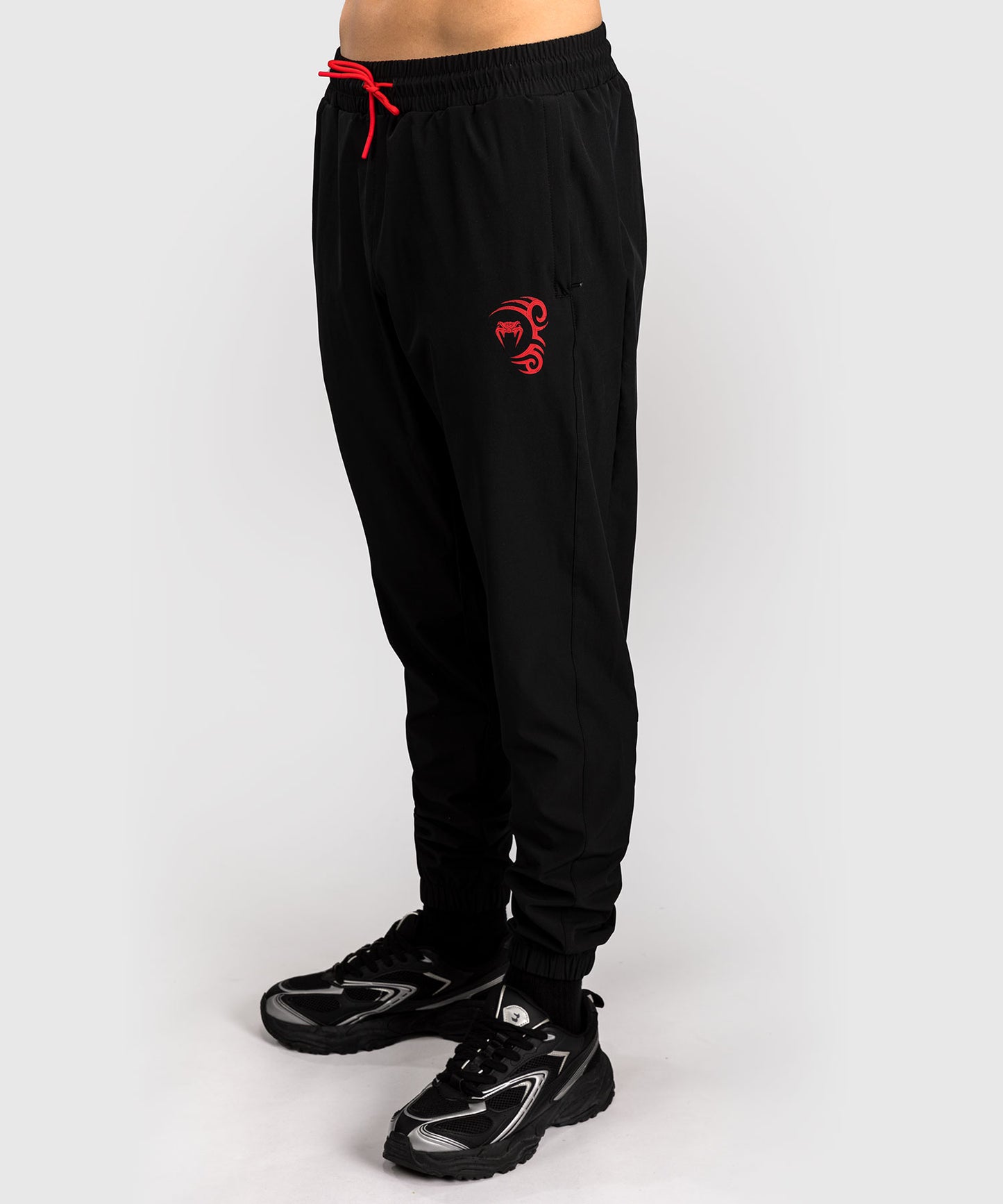 Venum x Mike Tyson Tiger Joggers - Negro intenso/Rojo intenso