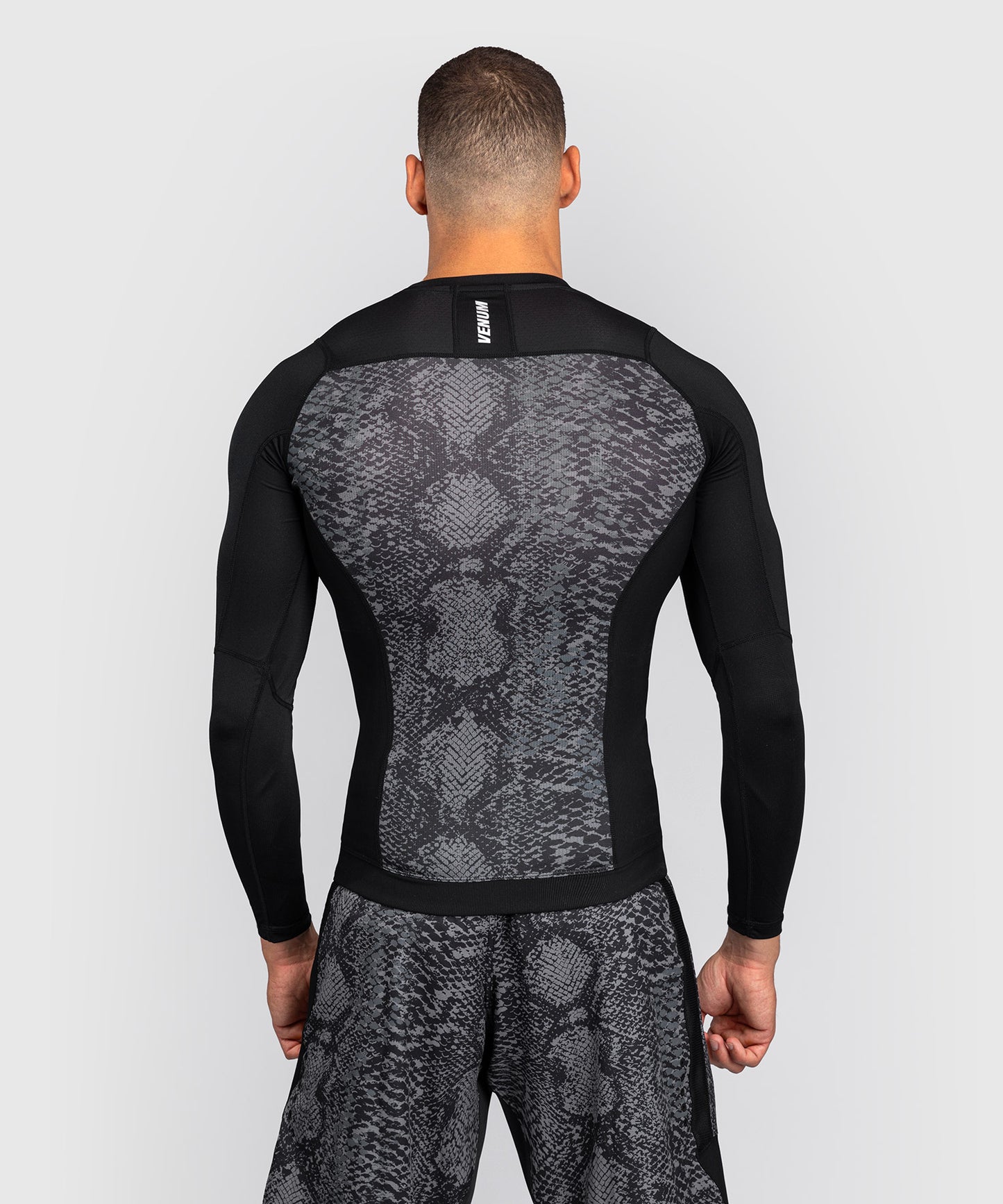 VENUM G-Fit Scales Rashguards - Black/ Charcoal Grey