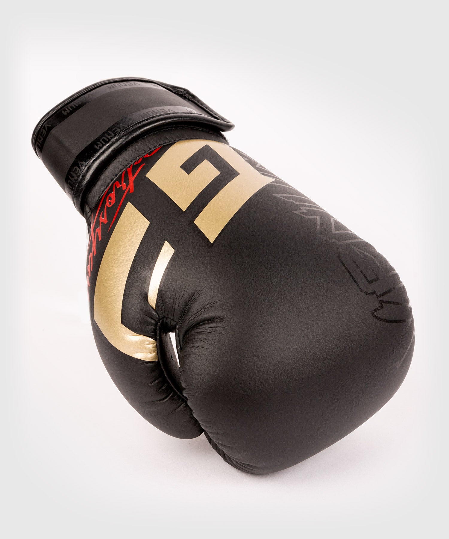 Venum Petrosyan 2.0 Boxing Gloves - Black/Gold – Dragon Bleu