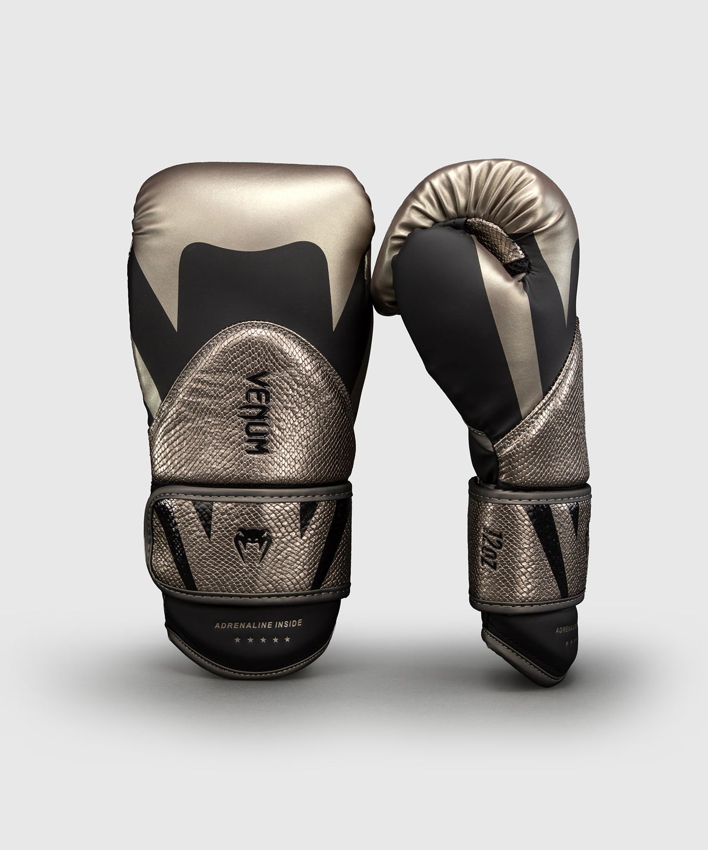 Venum Challenger 4.0 Scales Boxhandschuhe – Silber/Schwarz