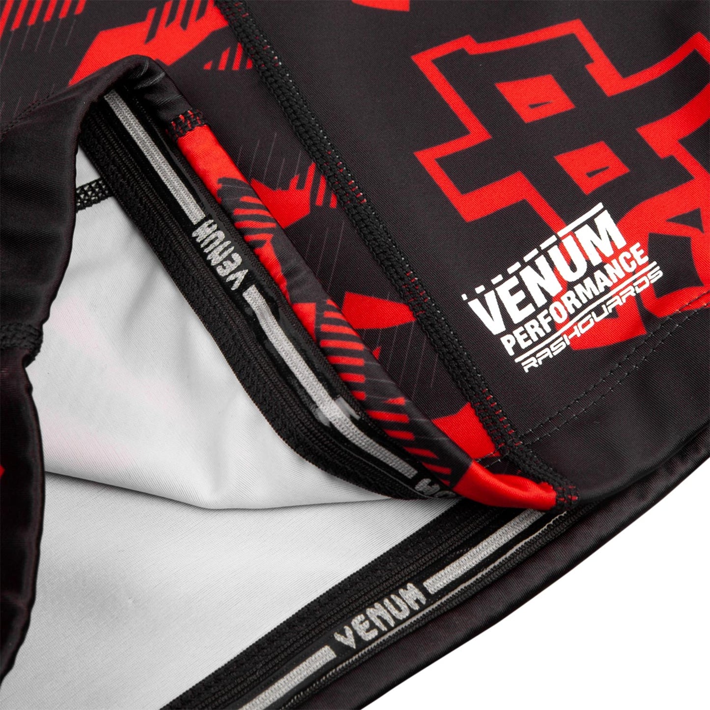 Rashguard Venum Okinawa 2.0 - Long Sleeve - Black/White/Red