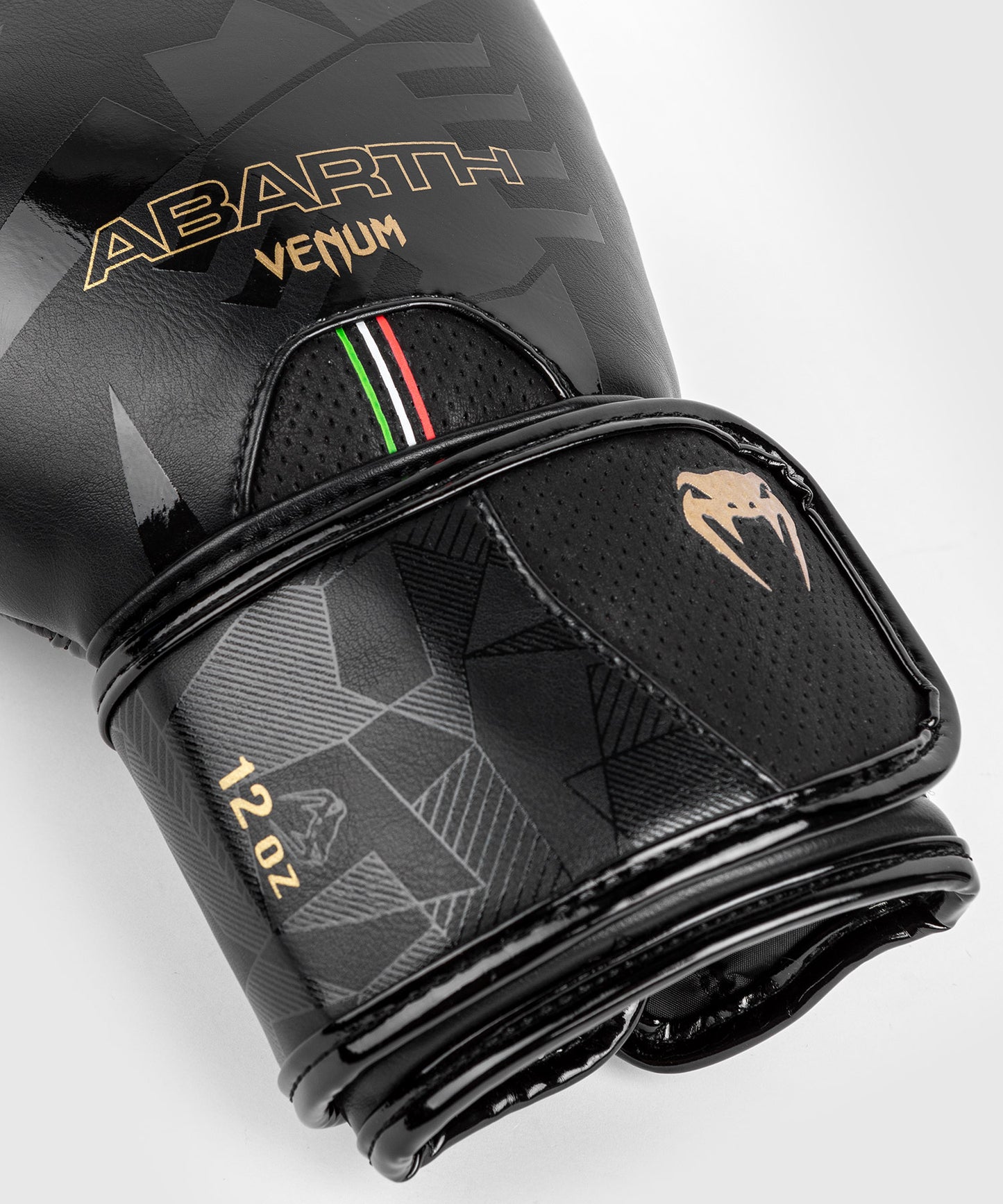 Gants de Boxe Venum Abarth #1 - Noir/Or