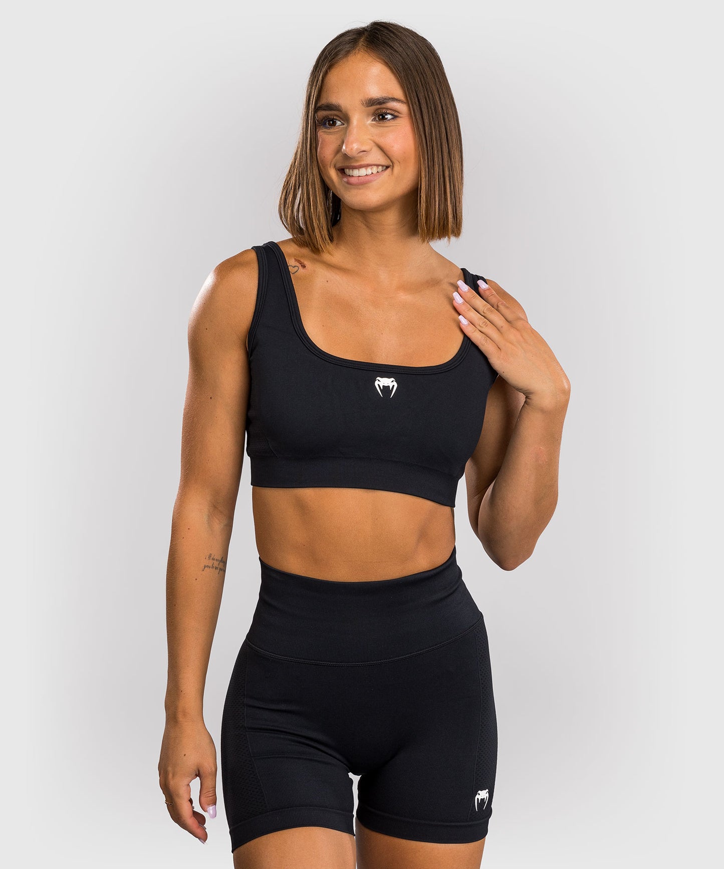 Brassière de Sport Longue Venum Sculpt – Noir/Blanc