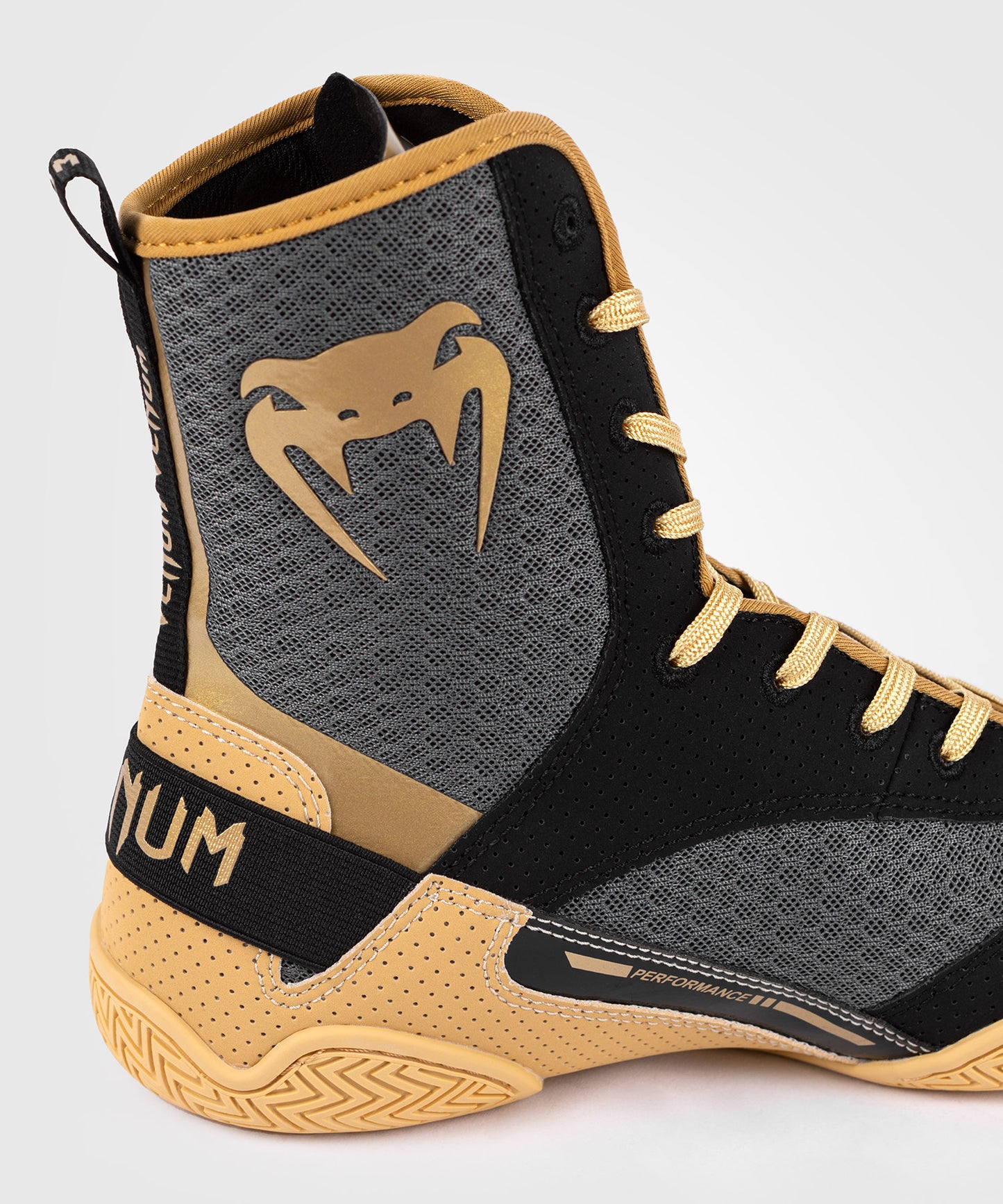 Chaussures de boxe Venum Elite - Noir/Beige