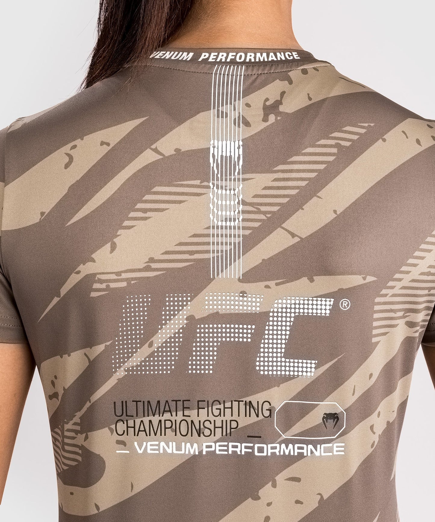 T-Shirt Dry-Tech pour Femmes UFC Adrenaline by Venum Fight Week - Desert Camo