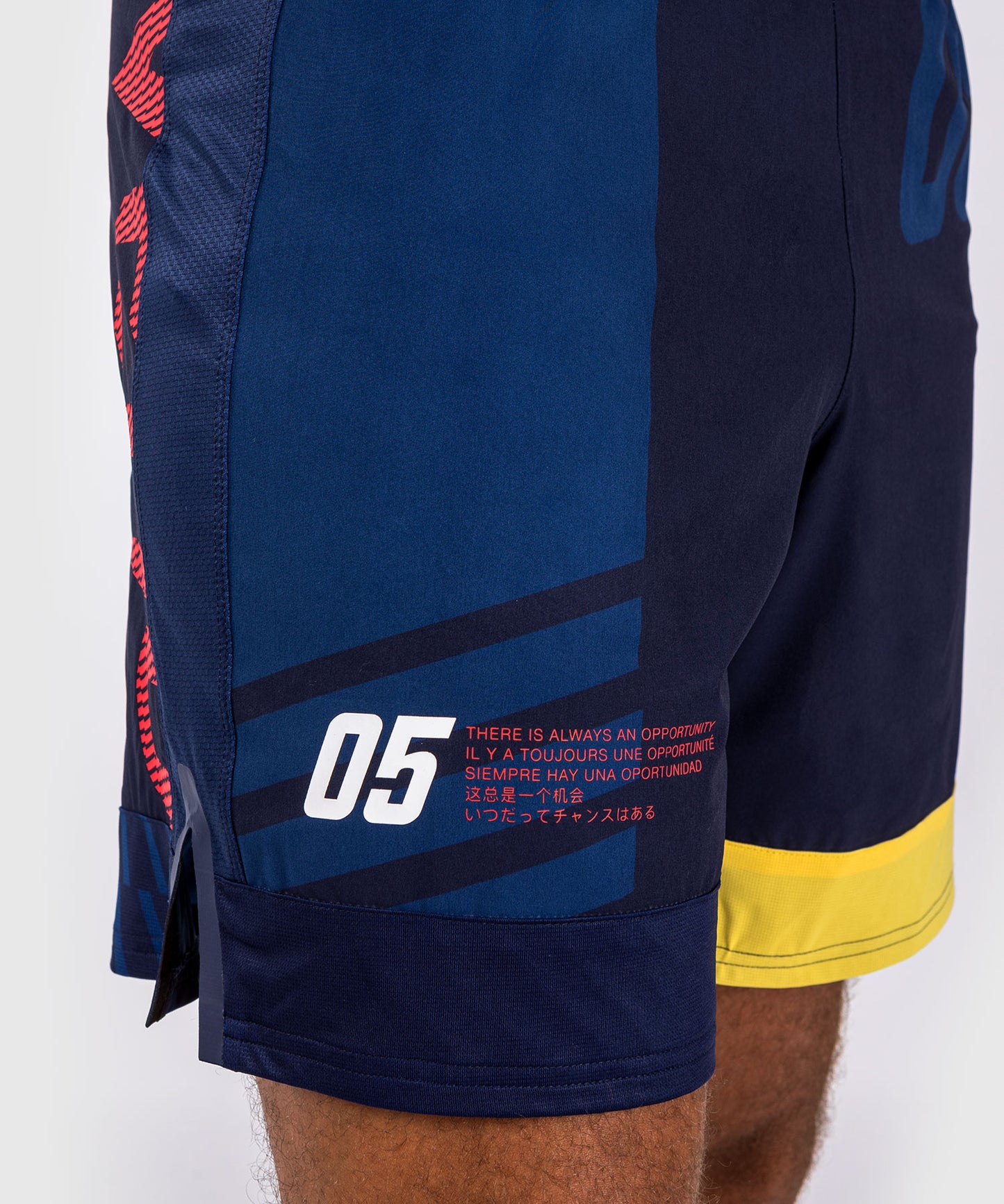 Venum Sport 05 Combat Shorts - Blau/Gelb
