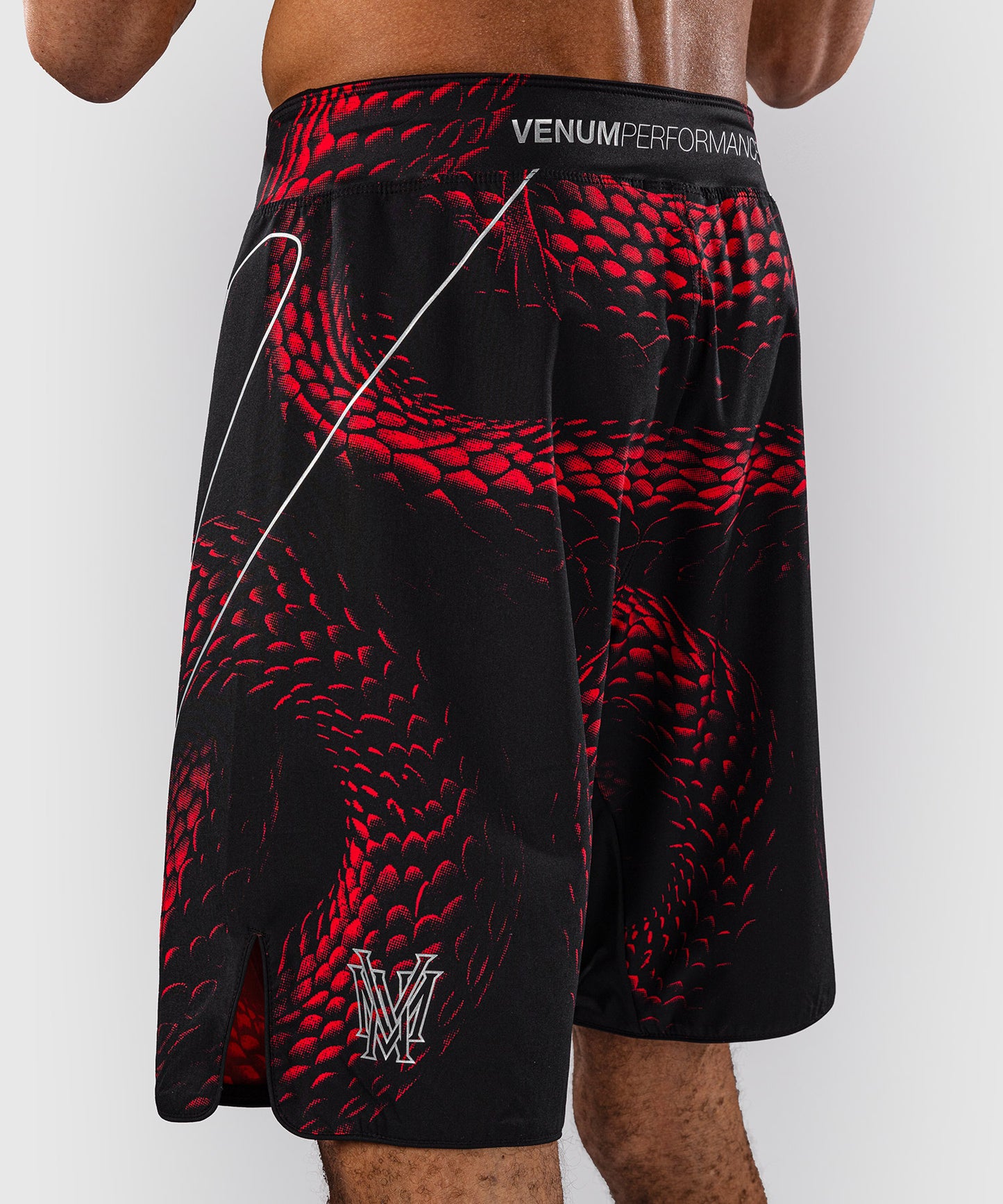 Venum Matupa Pantaloncini da Combattimento - Nero/Rosso/Argento