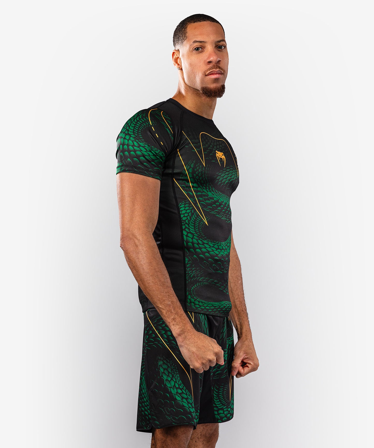 Rashguard à Manches Courtes Venum Matupa - Noir/Vert/Or