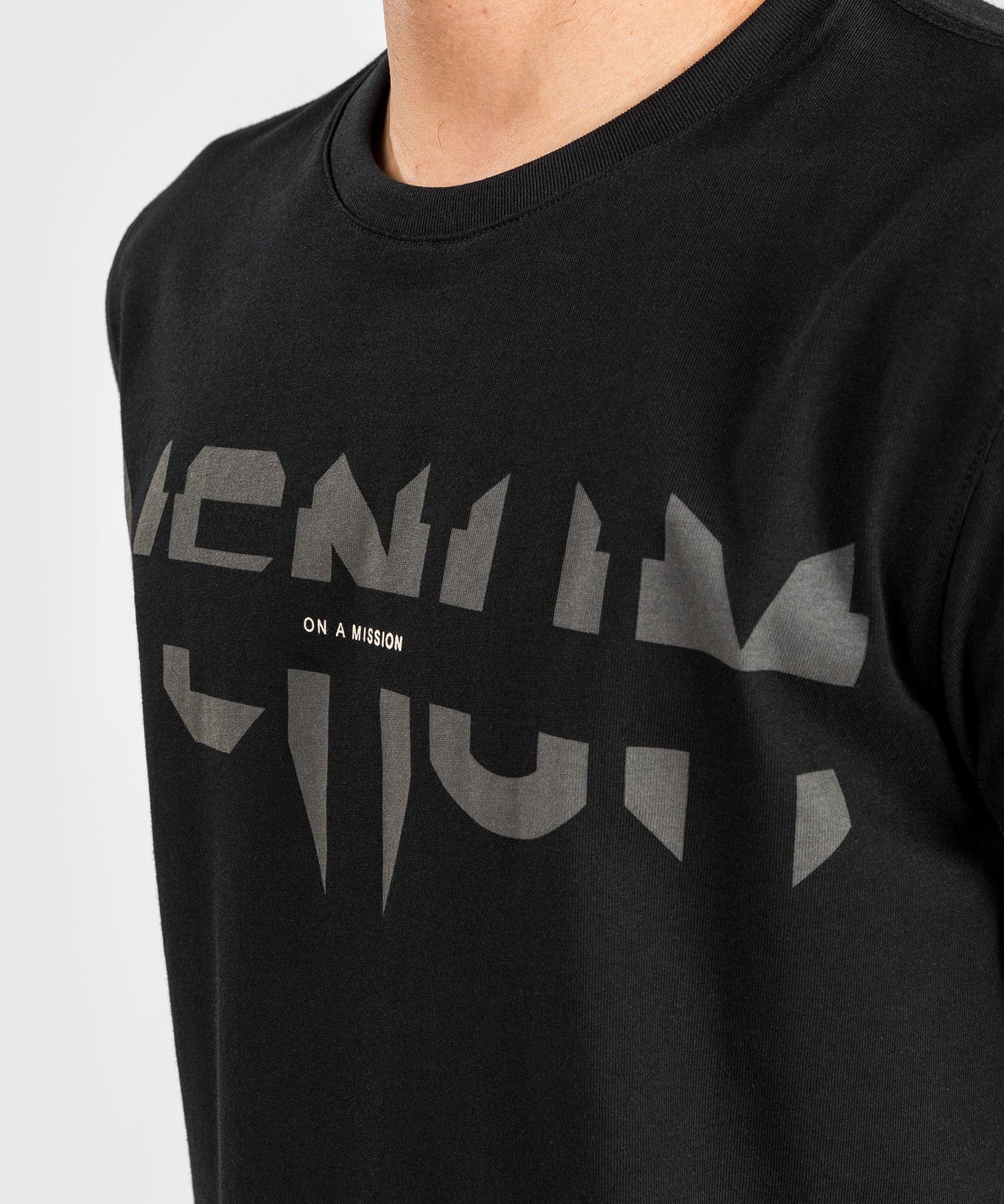 T-shirt Venum On a Mission - Regular Fit - Noir