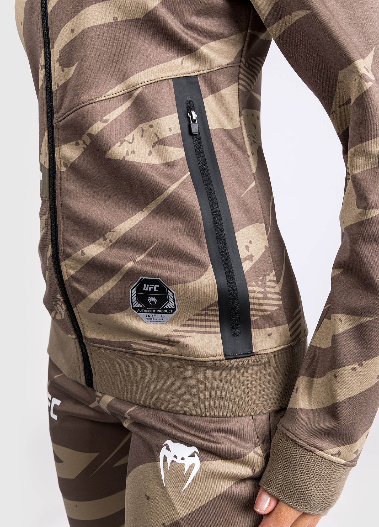 Veste À Capuche Zippé pour Femmes UFC Adrenaline by Venum Fight Week - Desert Camo