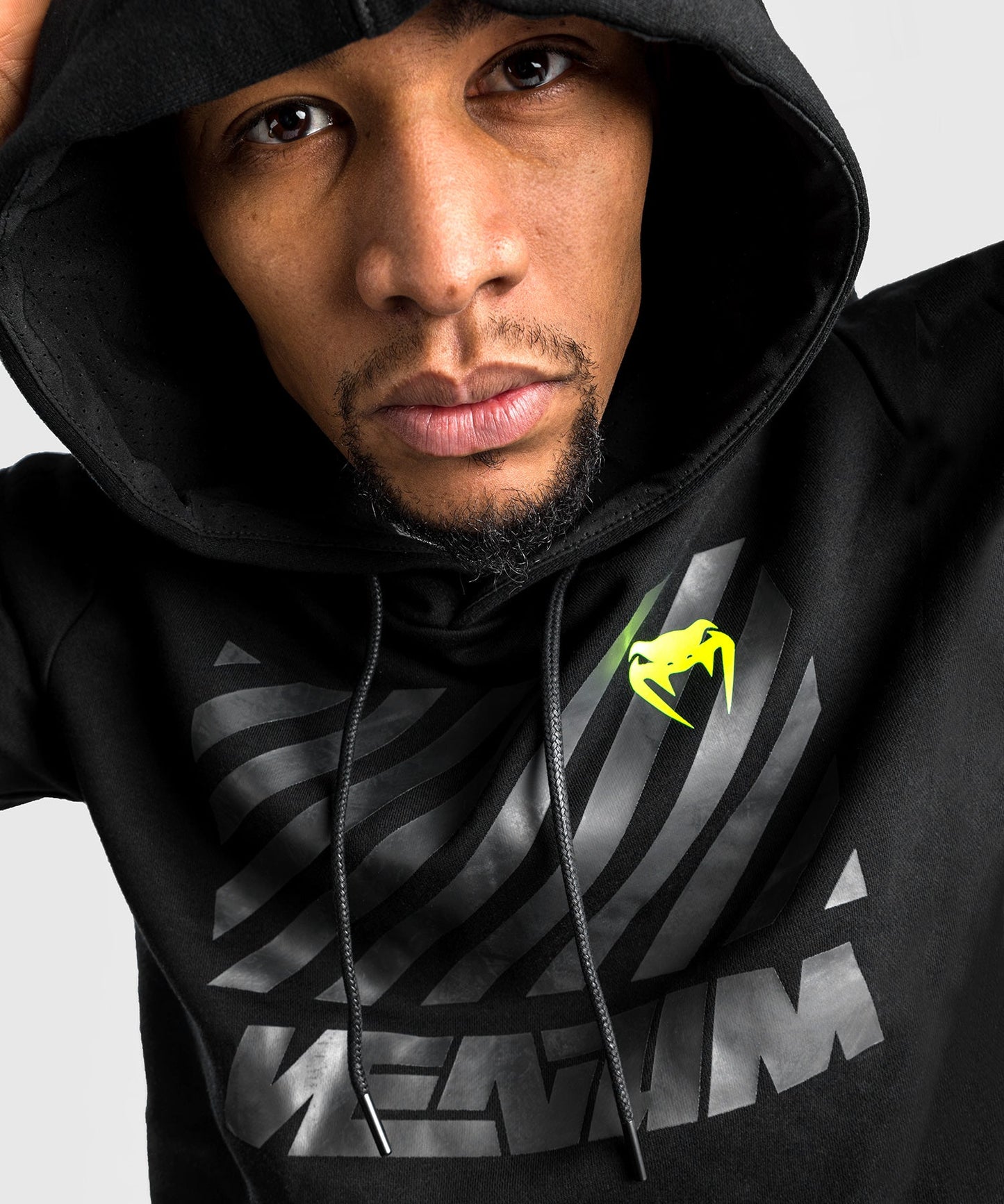 Venum Stripes Kapuzen-Sweatshirt - Schwarz