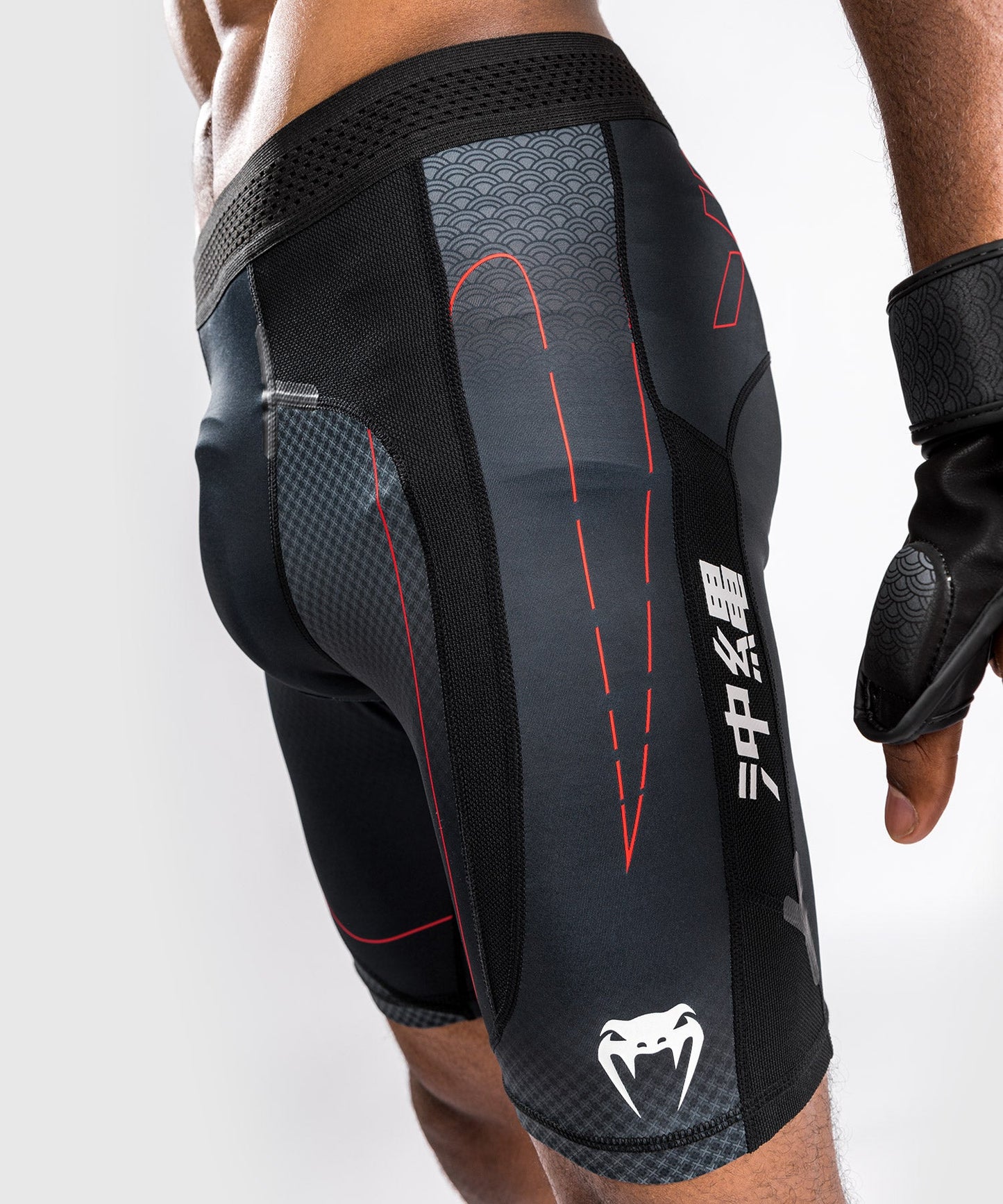 Venum Okinawa 3.0 Compression Short - Black/Red