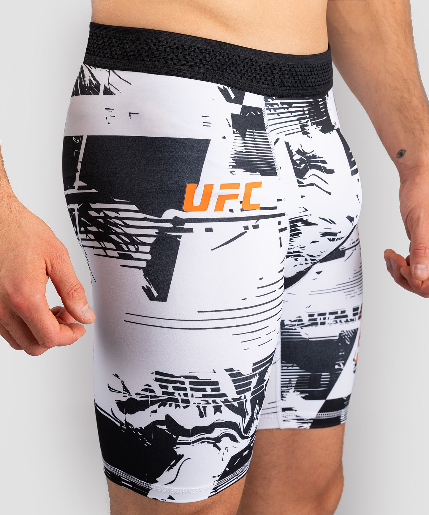 Short de compression Performance Homme UFC Zenith by Venum Authentic Fight Week - Blanc