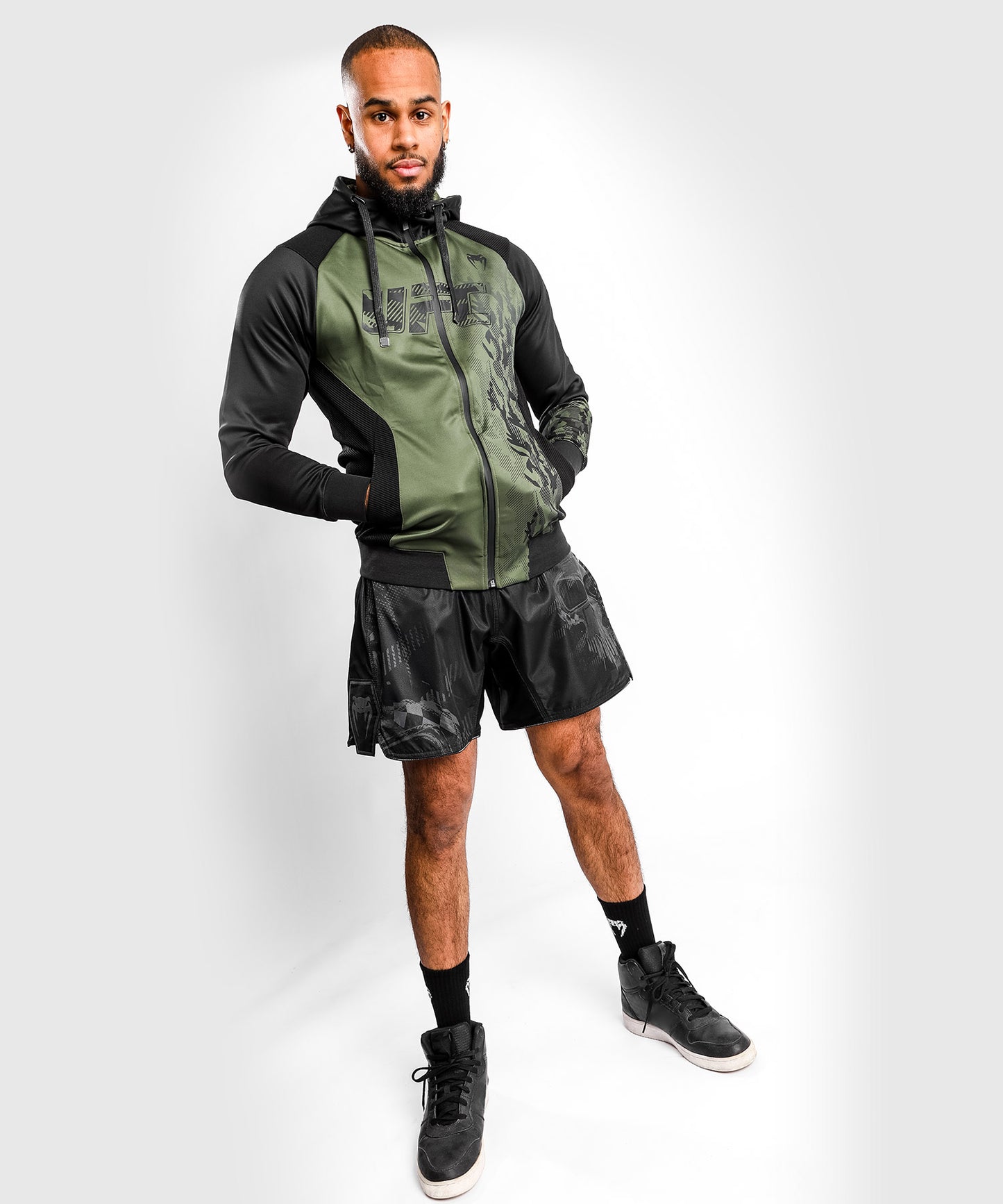 Sweatshirt Zippé Homme UFC Venum Authentic Fight Week - Kaki