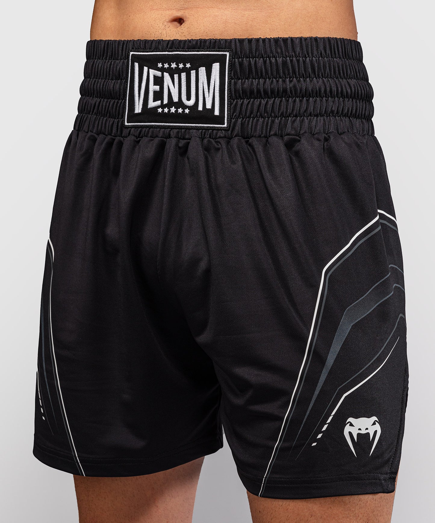 Venum Streamline Boxing Shorts - Black/White