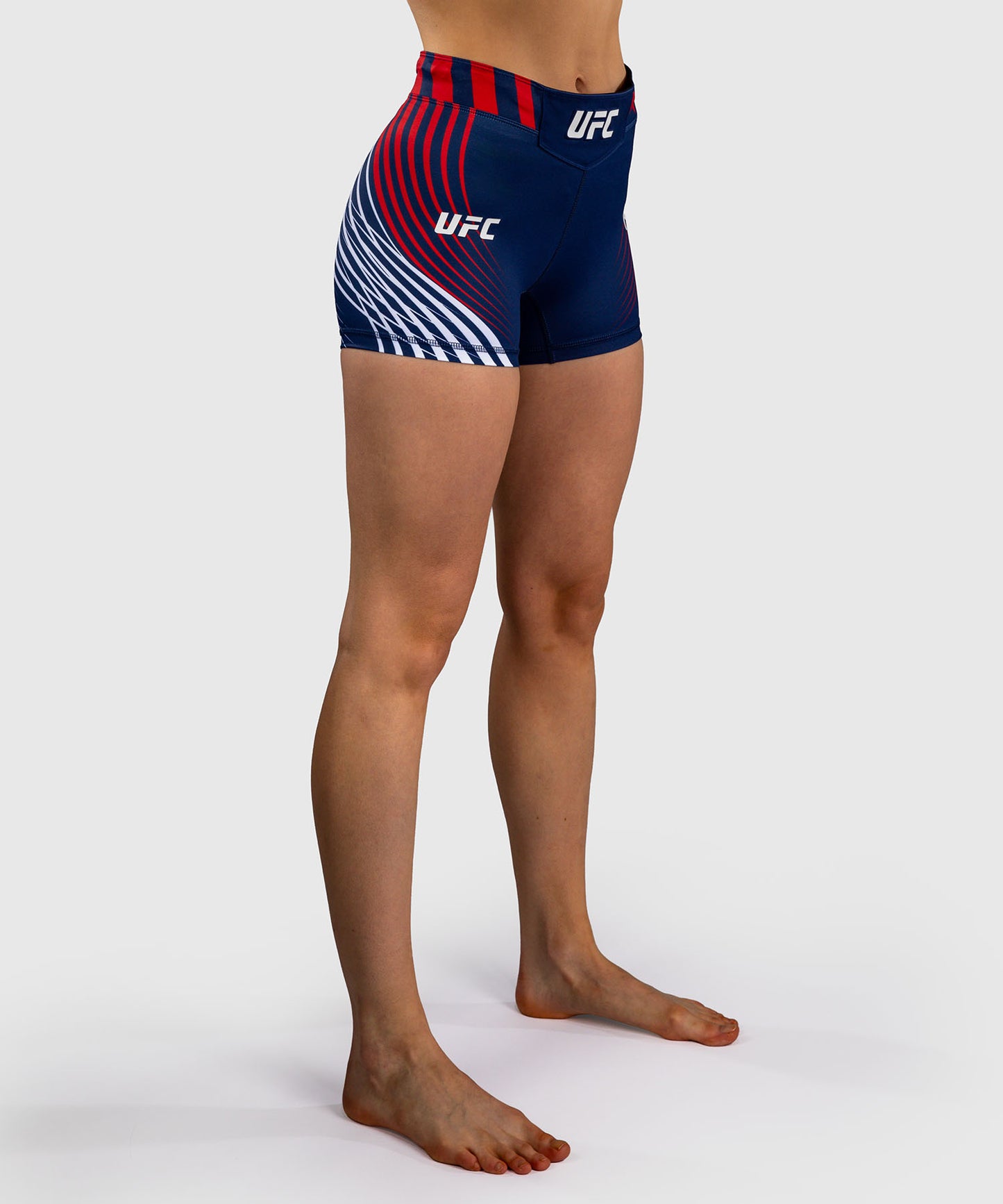 Official UFC Freedom 250 by Venum Authentic Vale Tudo Shorts im Short Fit für Damen - Blau