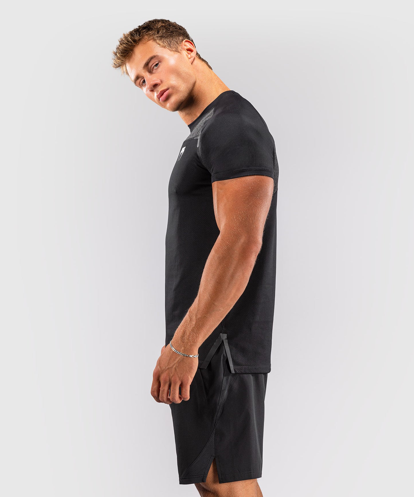 Venum G-Fit Scales Dry-Tech T‑Shirt – Schwarz/Anthrazitgrau
