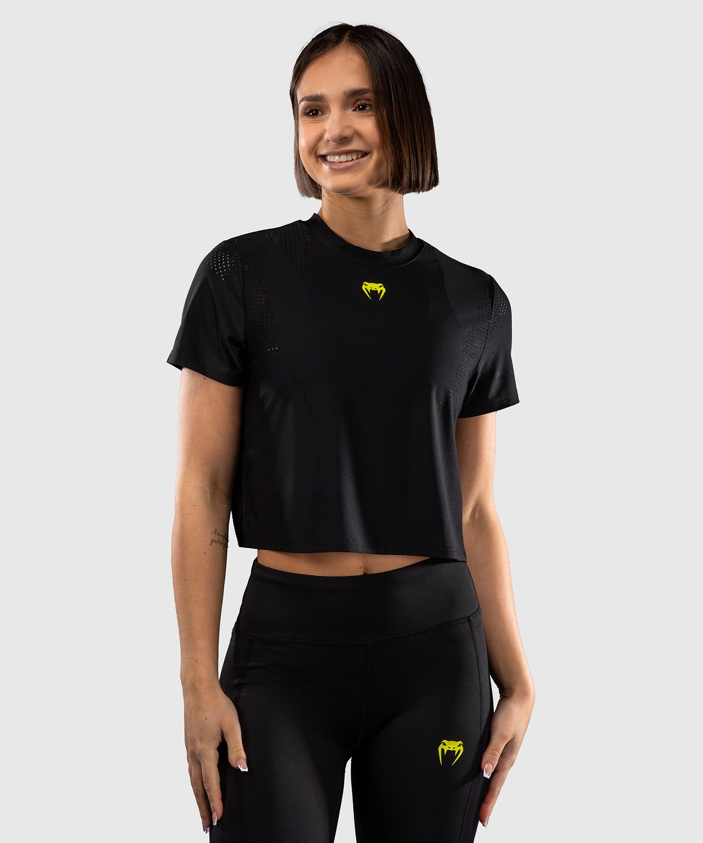 Venum Lazer Dry-Tech-T-Shirt Für Damen - Schwarz/Gelb