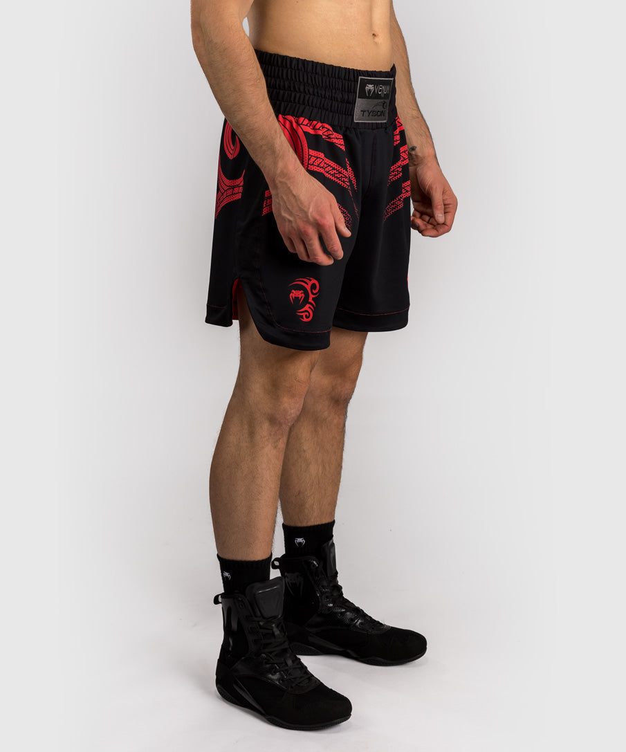 Venum x Mike Tyson Tiger Shorts de Boxeo - Negro Profundo/Rojo Intenso