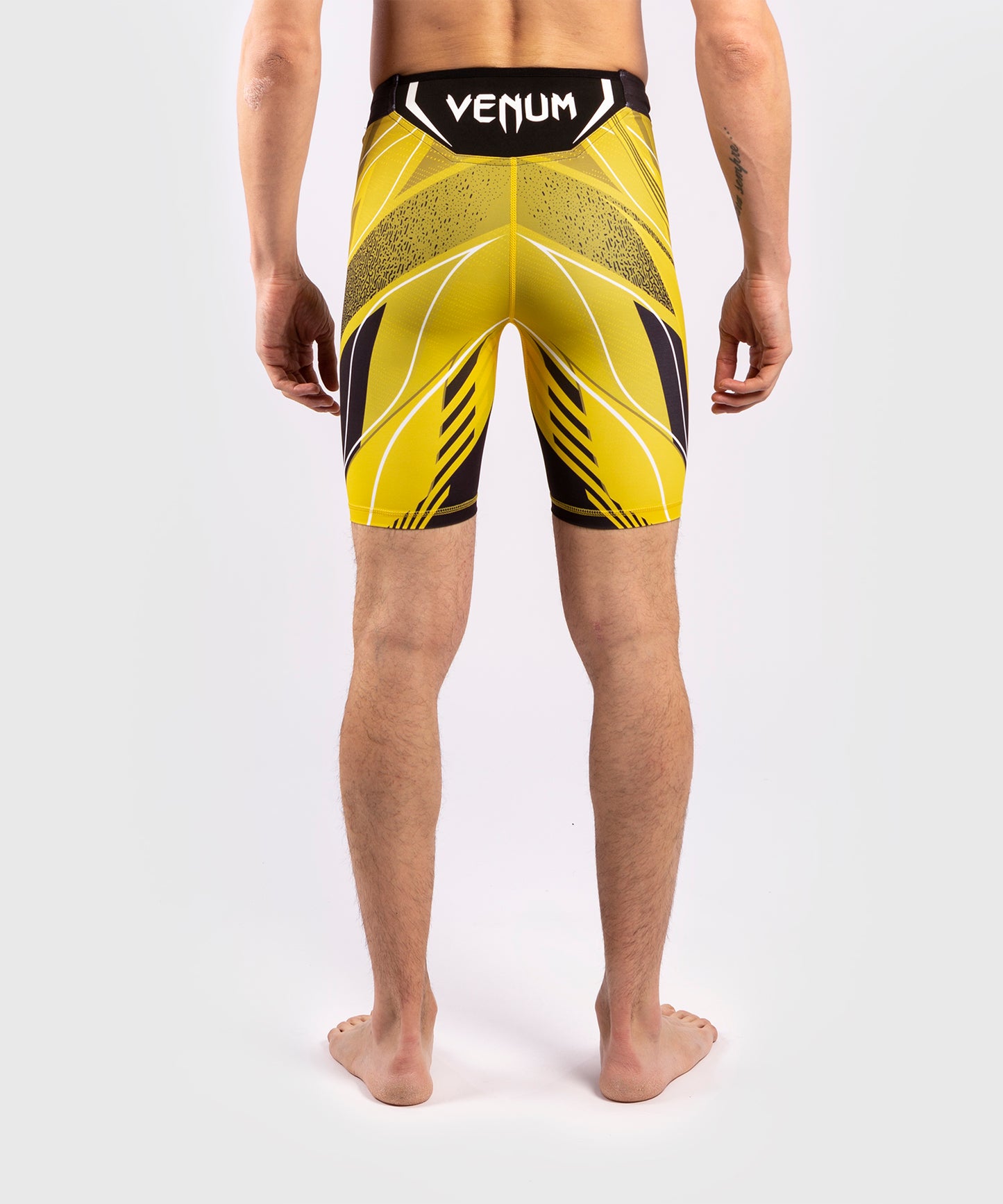 Short de compression pour Hommes UFC Venum Pro Line - Jaune