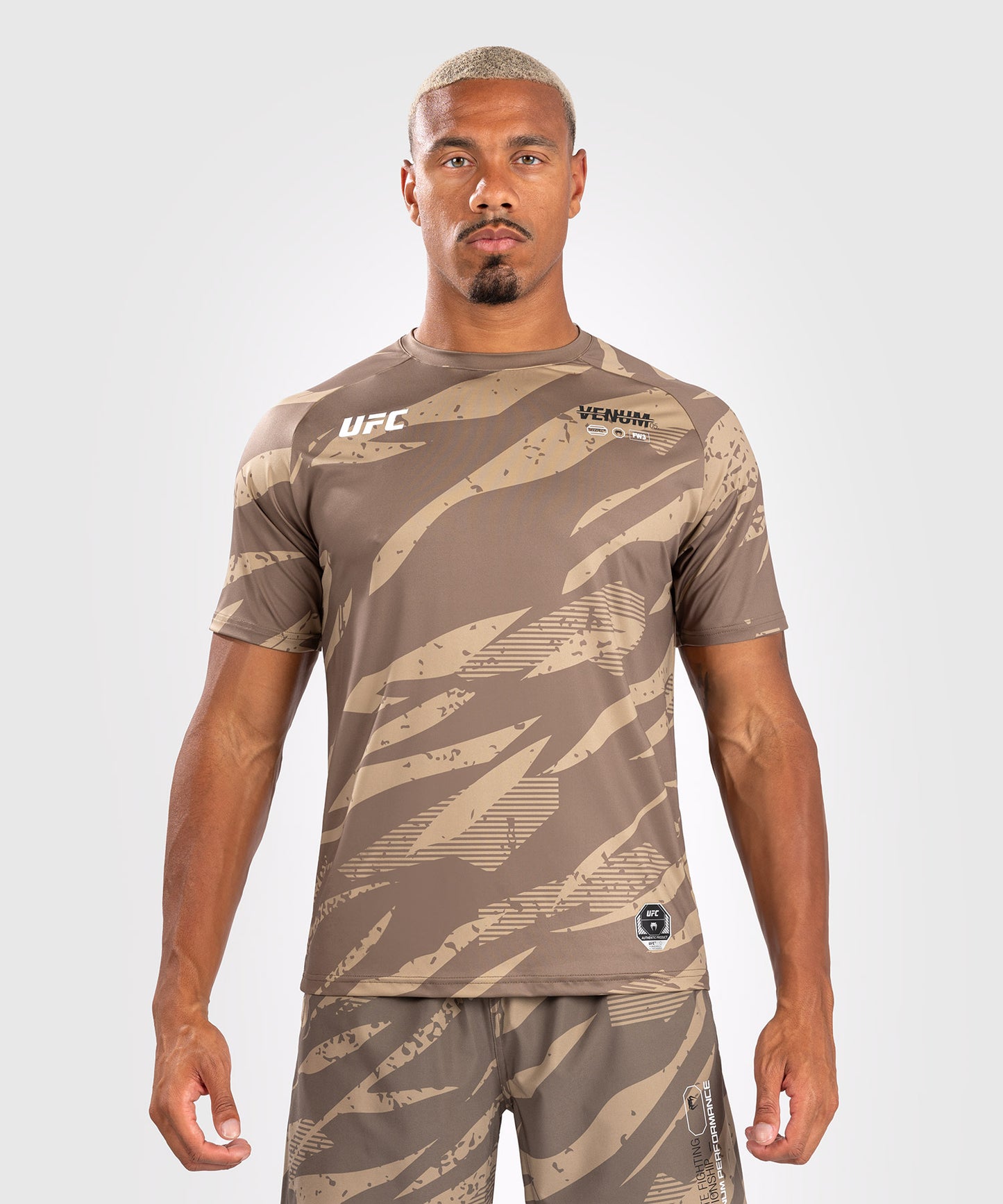 UFC Adrenaline by Venum Fight Week Maglietta Dry Tech da Uomo - Desert Camo