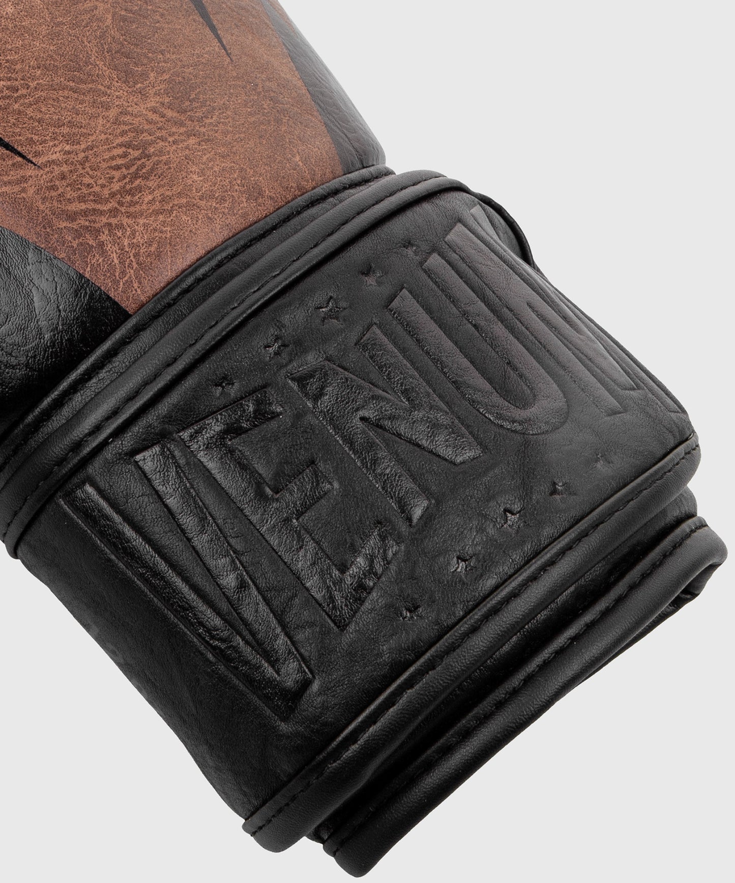 Gants de boxe Venum Impact