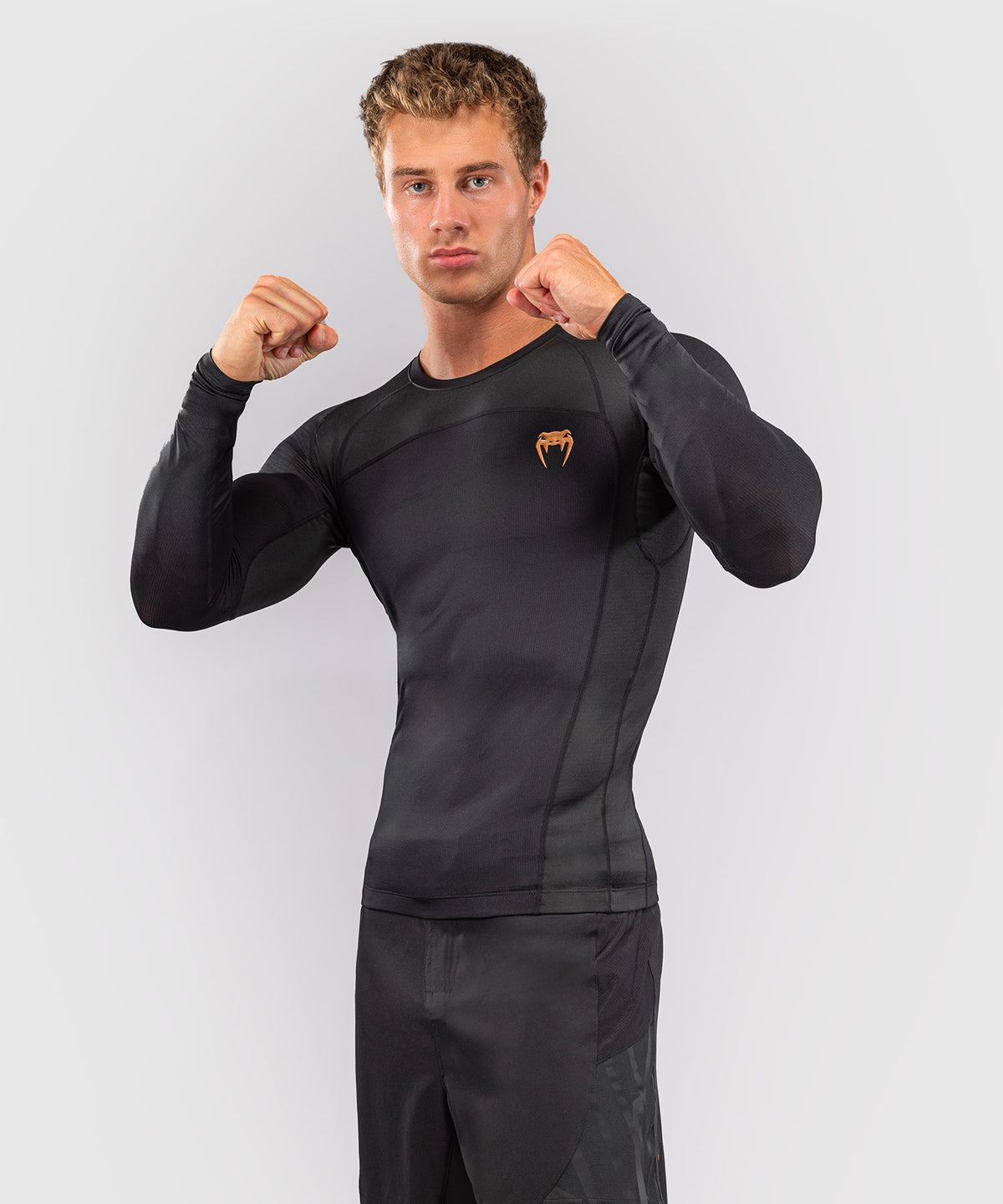 Venum G-Fit Revolution Rashguard de manga larga - Negro/Cobre