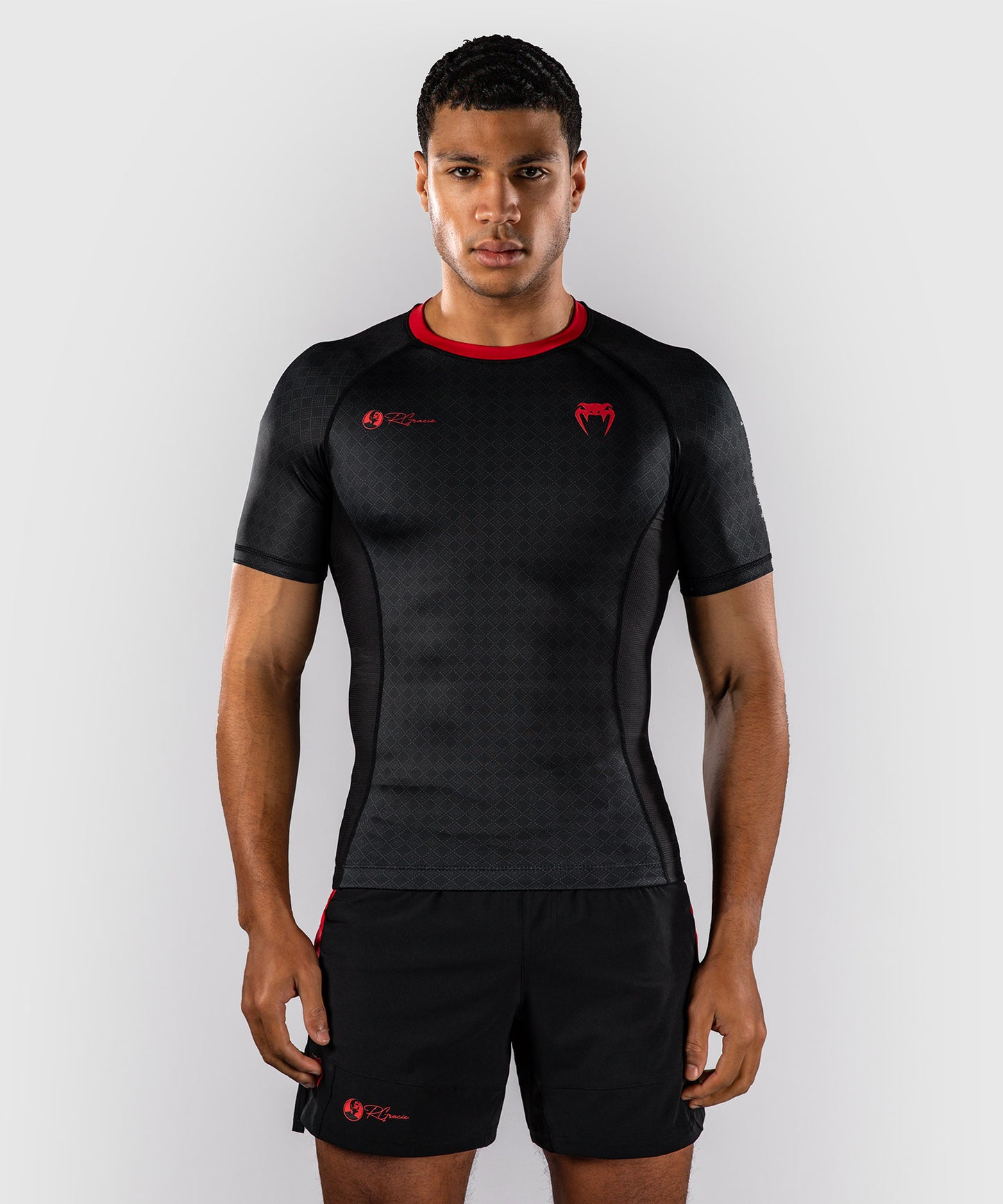 Venum x Roger Gracie Signature Rashguard Manga Corta - Negro/Rojo