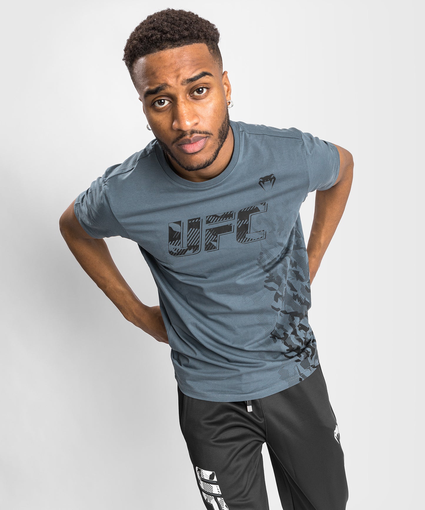 T-shirt Manches Courtes en Coton Homme UFC Venum Authentic Fight Week - Gris