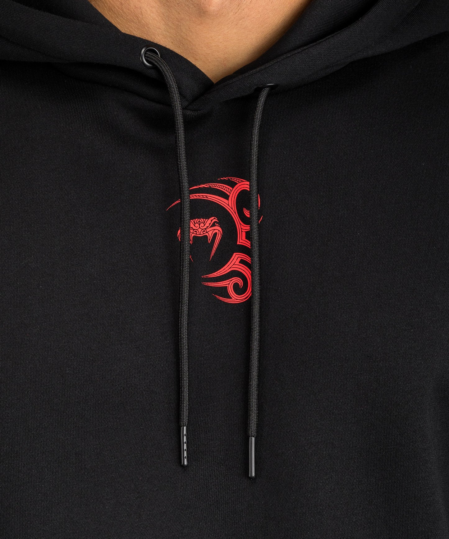 Venum x Mike Tyson Tiger Sudadera con Capucha - Negro Profundo/Rojo Intenso