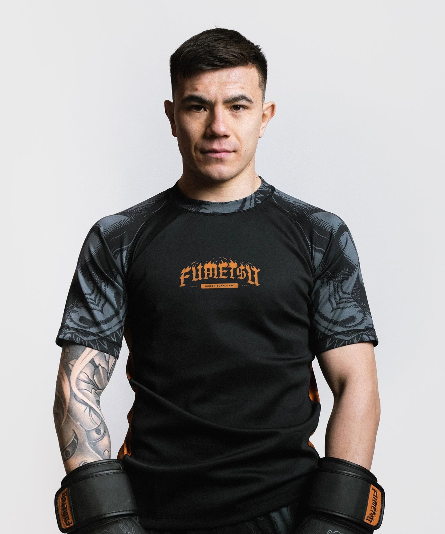 Fumetsu Oni Short Sleeve Rashguard - Black/Grey/Bronze