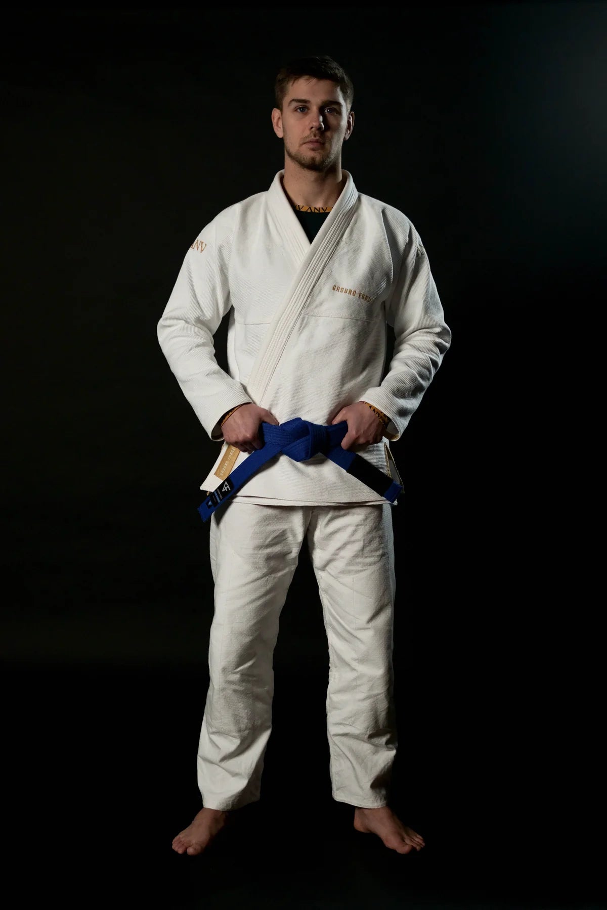 Kimono de JJB Ground Force Acta Non Verba - Blanc