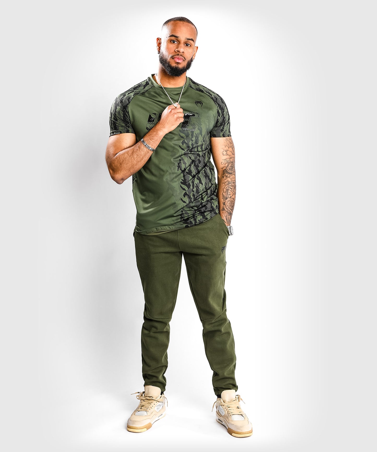 T-shirt Technique Manches Courtes Homme UFC Venum Authentic Fight Week - Kaki