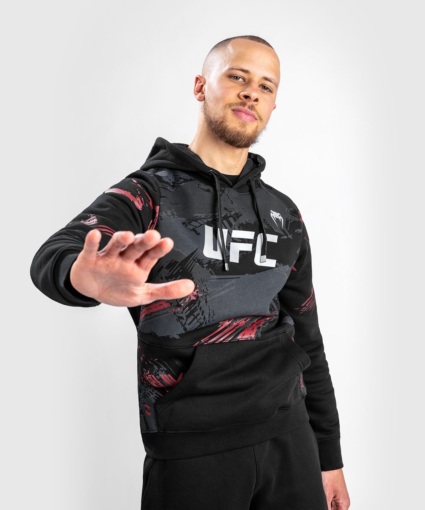 Sweatshirt UFC Venum Authentic Fight Week 2.0 - Noir/Rouge