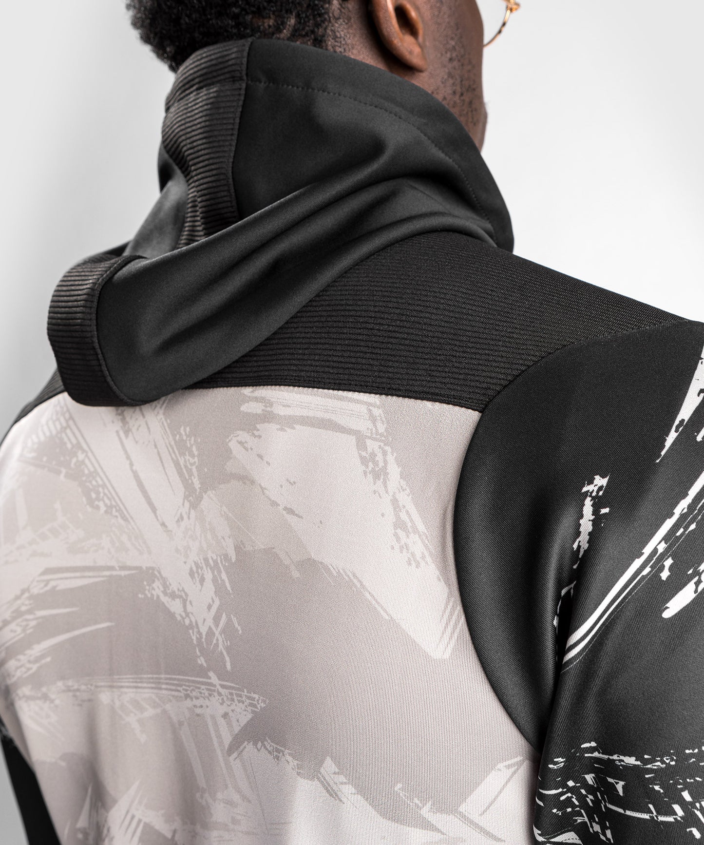 Sweat à capuche zippé pour Hommes UFC Venum Authentic Fight Week 2.0 - Sable/Noir