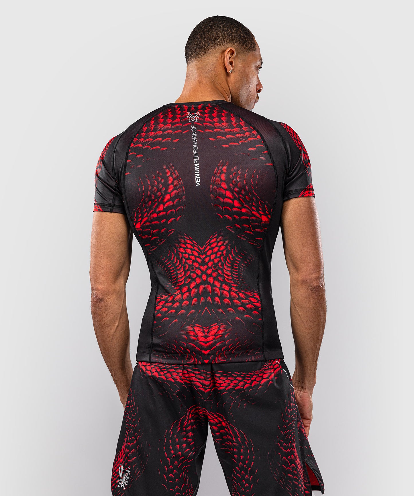 Venum Matupa Rashguard Manga Corta - Negro/Rojo/Gris Plateado