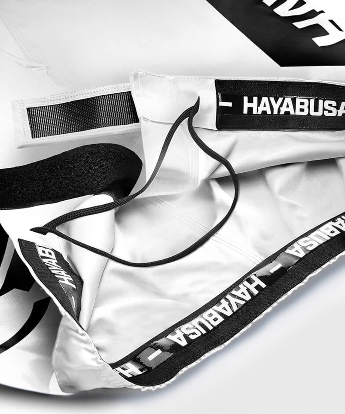 Hayabusa Icon Fightshorts - Bianco